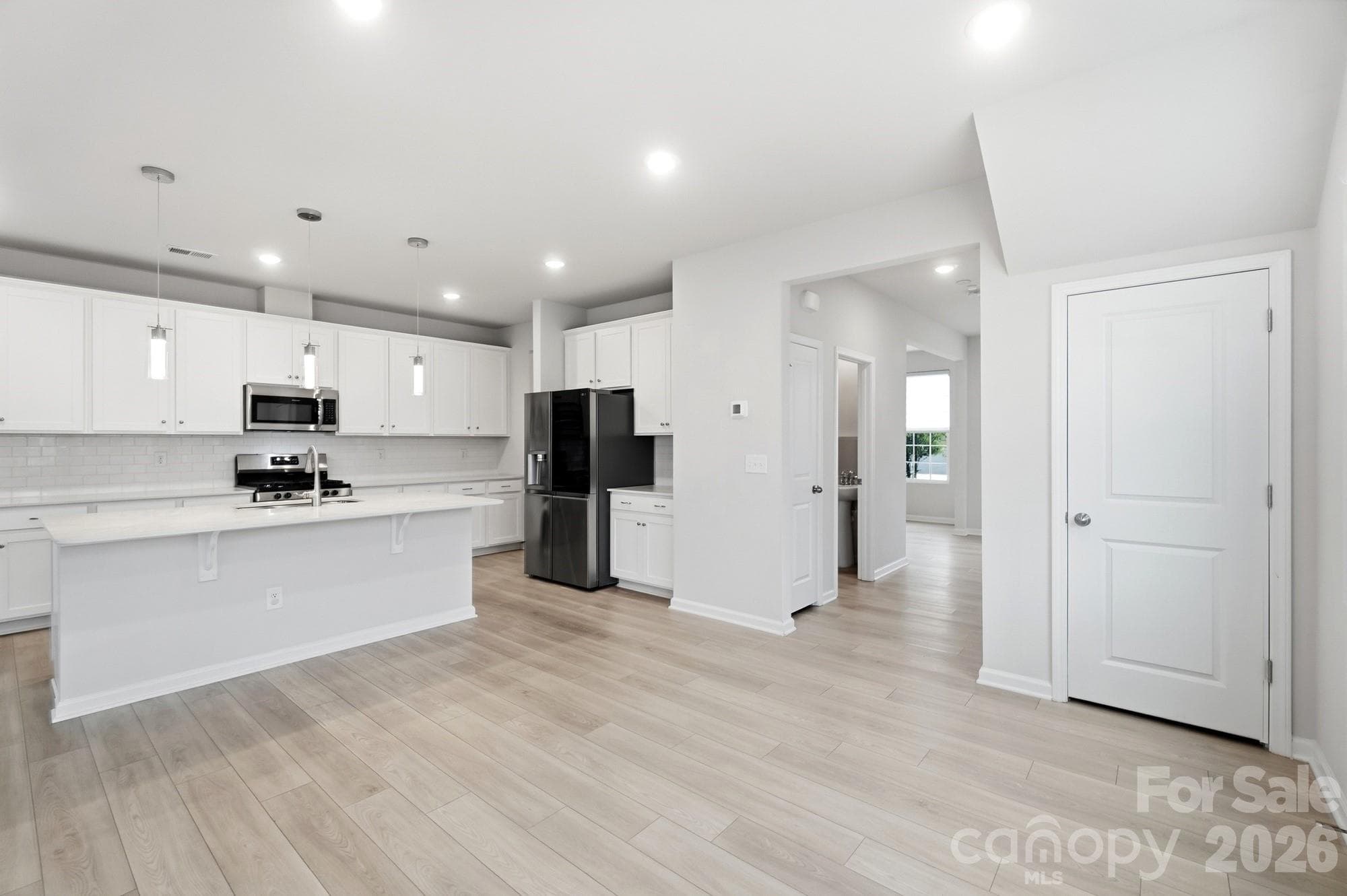 Townhouse at 13905 Castle Nook Drive, Charlotte, photo 14 of 35