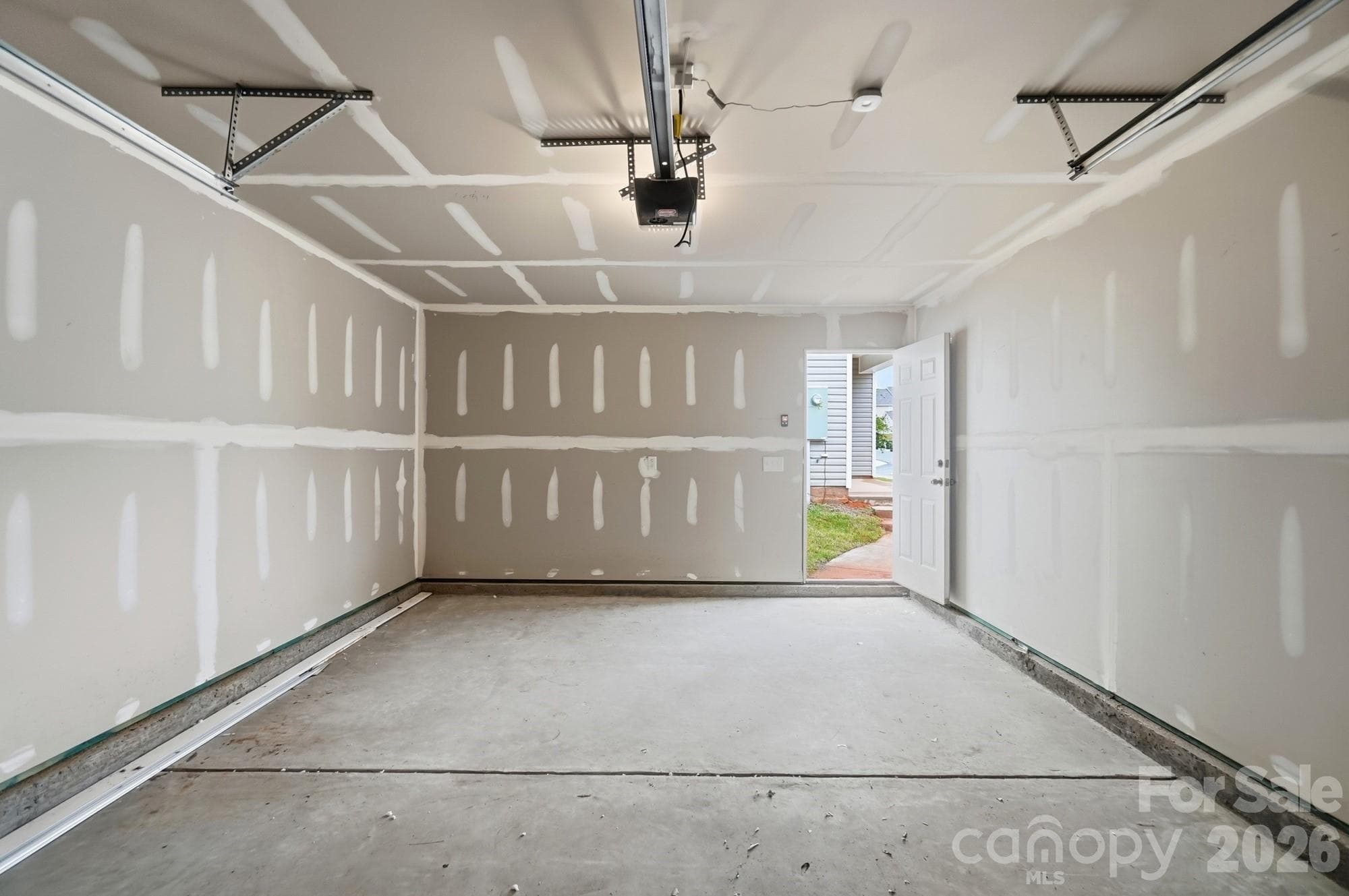 Townhouse at 13905 Castle Nook Drive, Charlotte, photo 35 of 35