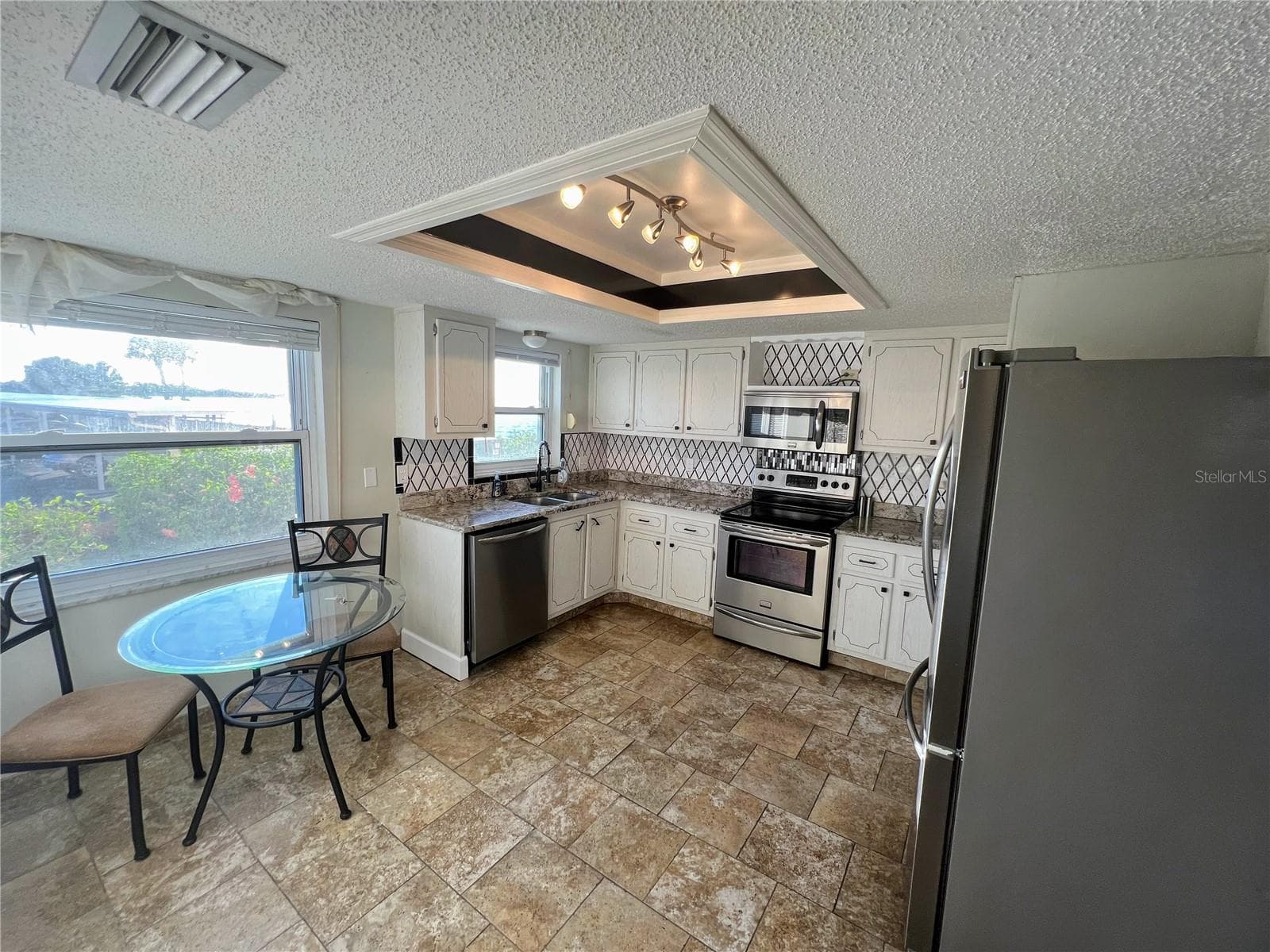 Condominium at 9 HAIG PL #101, DUNEDIN, photo 5 of 18