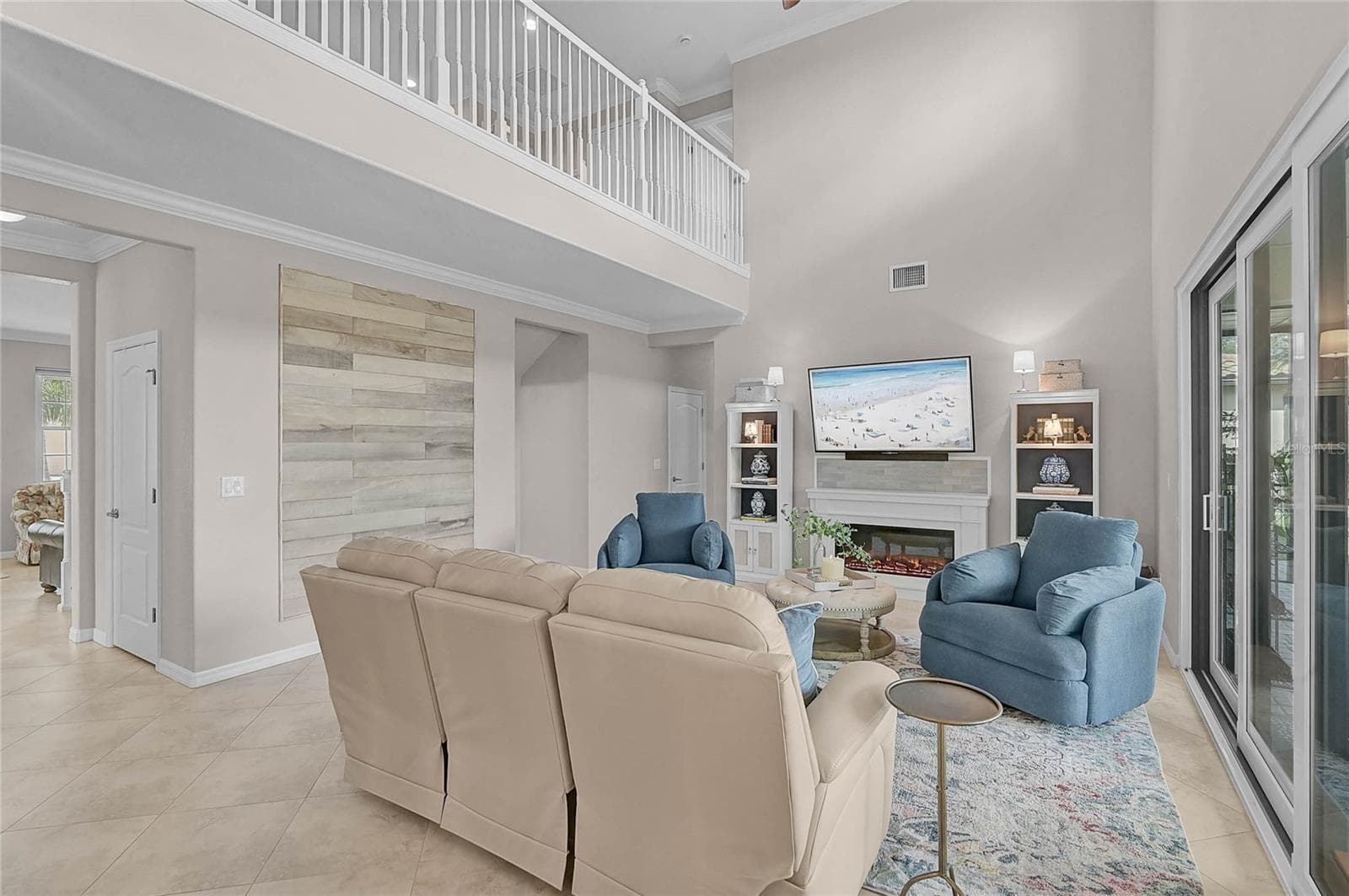 Single Family Residence at 20275 GRANLAGO DR, VENICE, photo 13 of 63