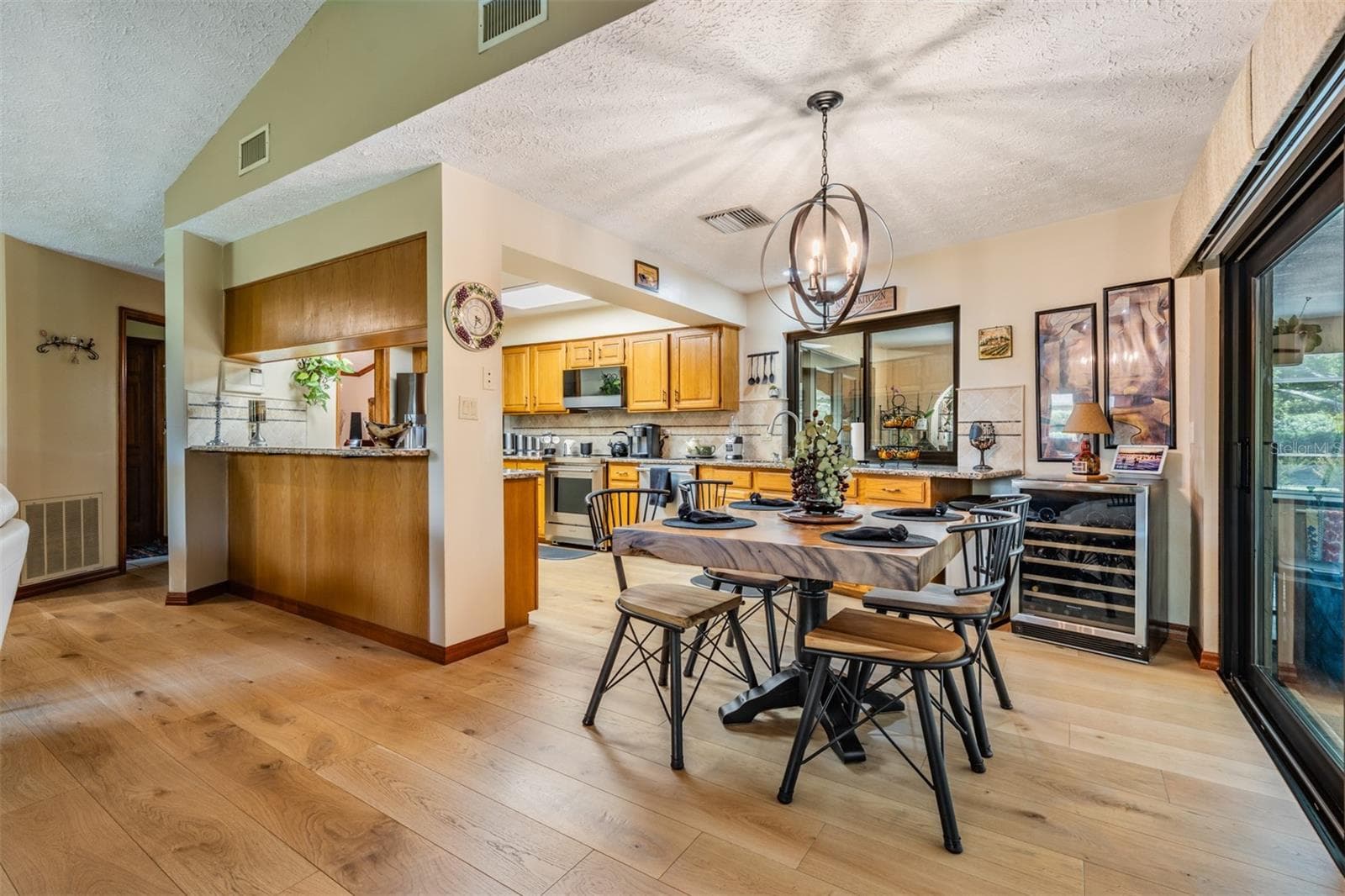 Single Family Residence at 13203 SPINDLEWYCK CV, RIVERVIEW, photo 14 of 55