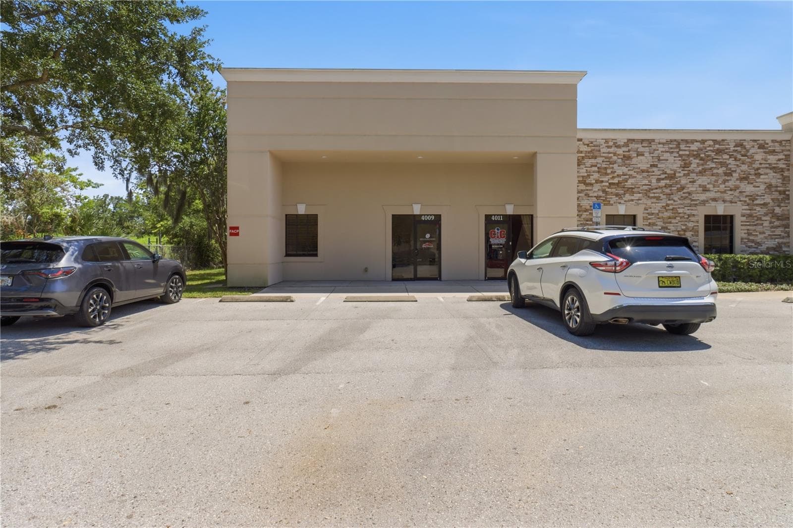 Business at 4009 W 1ST ST, SANFORD, photo 3 of 44