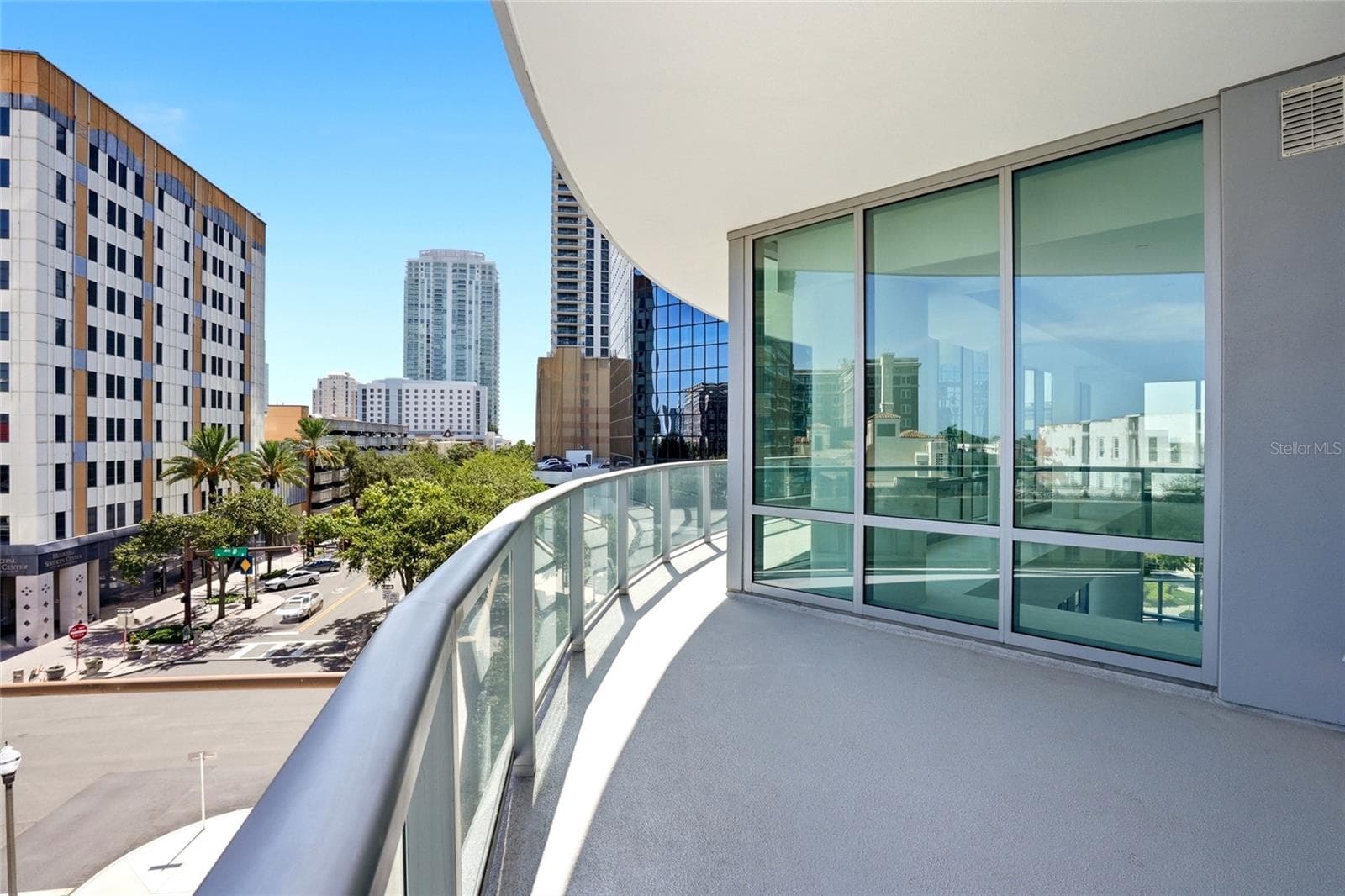 Condominium at 400 CENTRAL AVE #407, ST PETERSBURG, photo 20 of 59