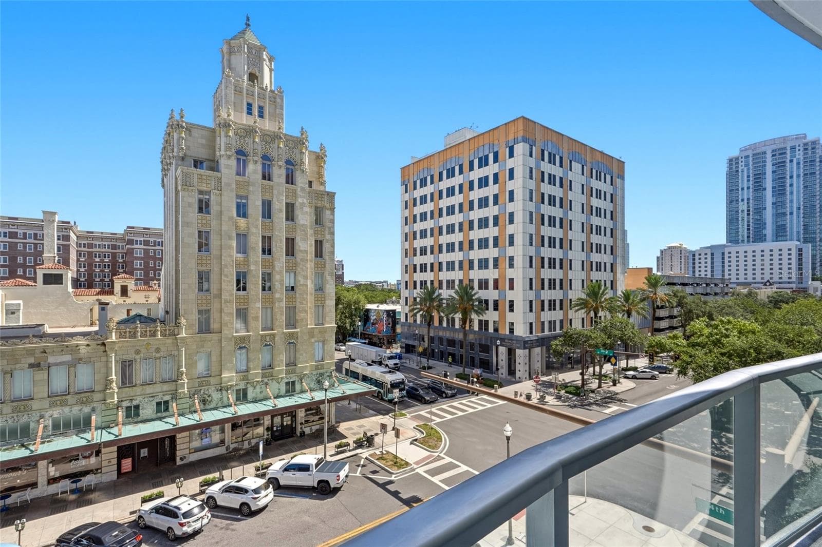 Condominium at 400 CENTRAL AVE #407, ST PETERSBURG, photo 21 of 59
