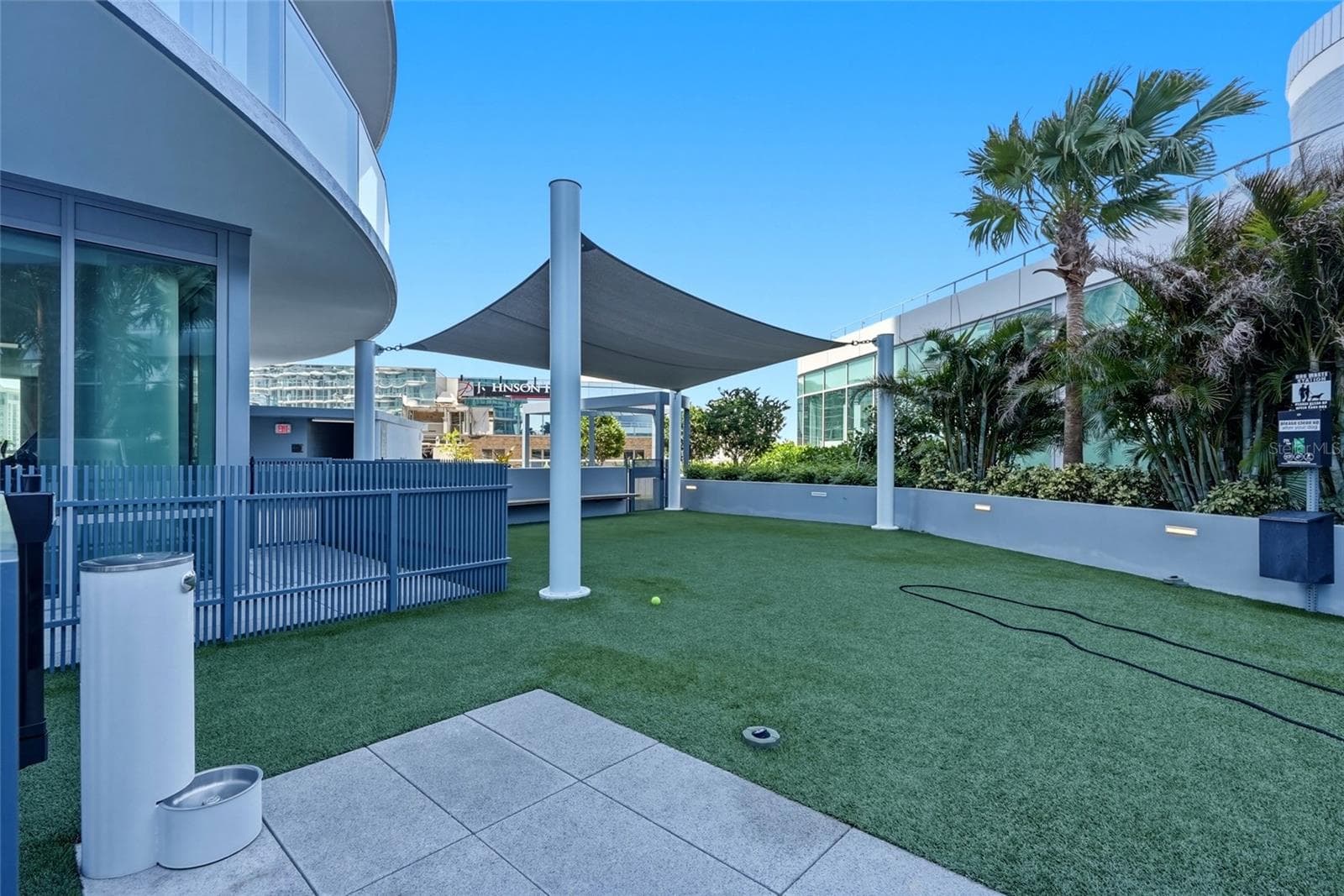 Condominium at 400 CENTRAL AVE #407, ST PETERSBURG, photo 32 of 59