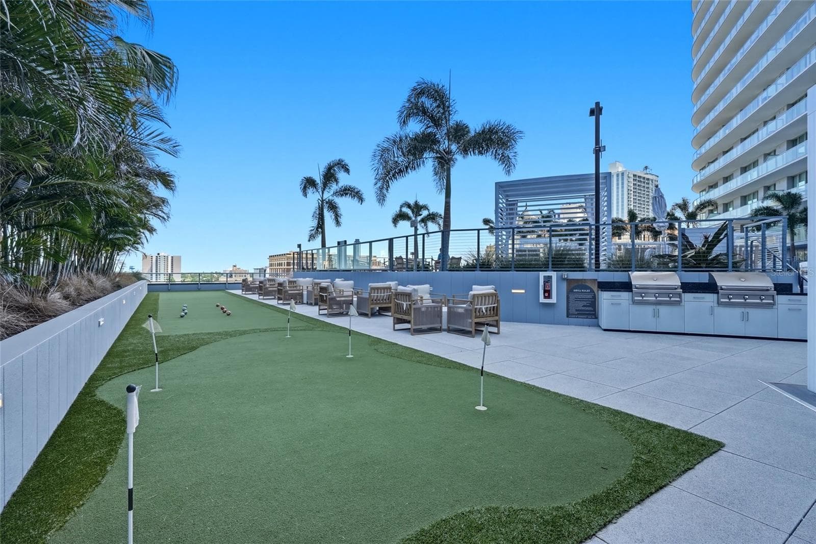 Condominium at 400 CENTRAL AVE #407, ST PETERSBURG, photo 29 of 59