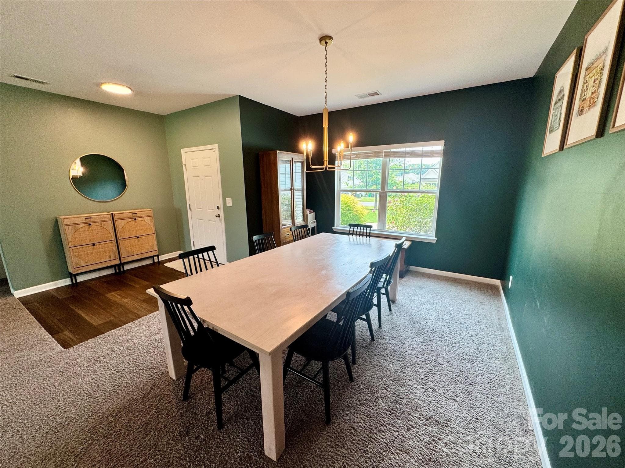 Single Family Residence at 12002 Piney Hollow Trail, Stanfield, photo 4 of 26
