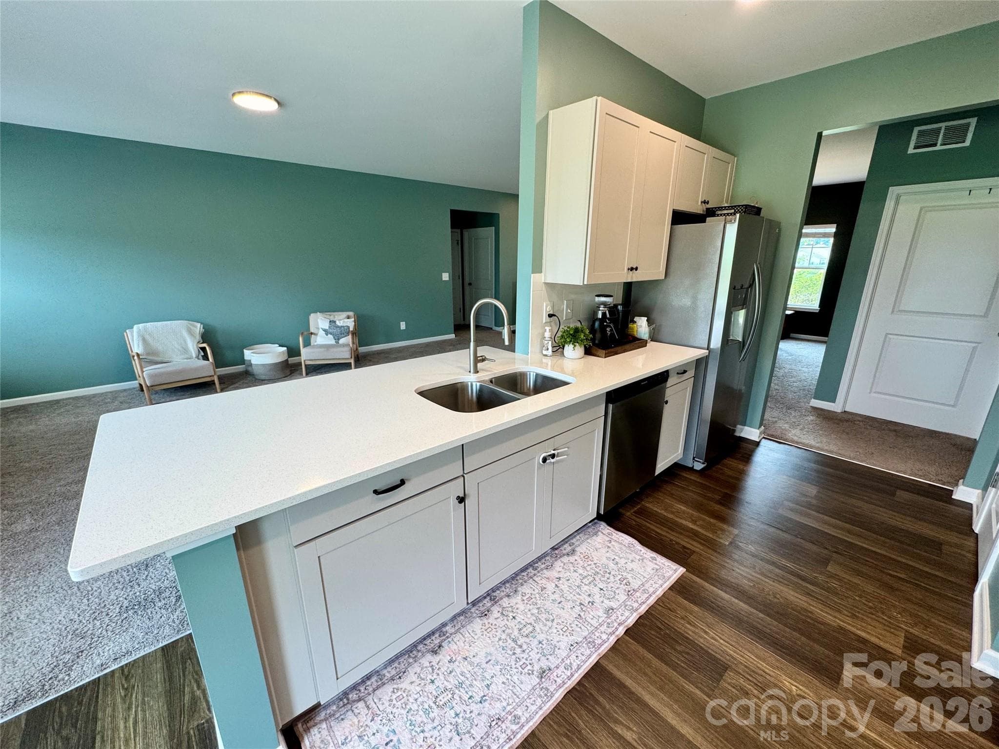 Single Family Residence at 12002 Piney Hollow Trail, Stanfield, photo 11 of 26