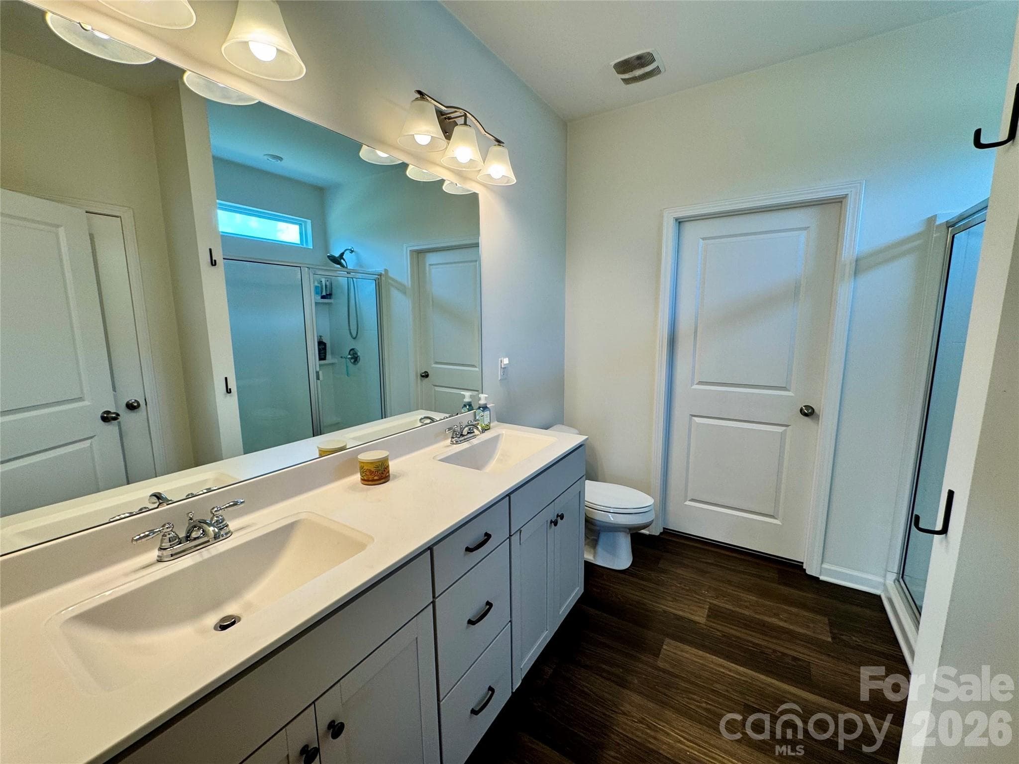 Single Family Residence at 12002 Piney Hollow Trail, Stanfield, photo 15 of 26