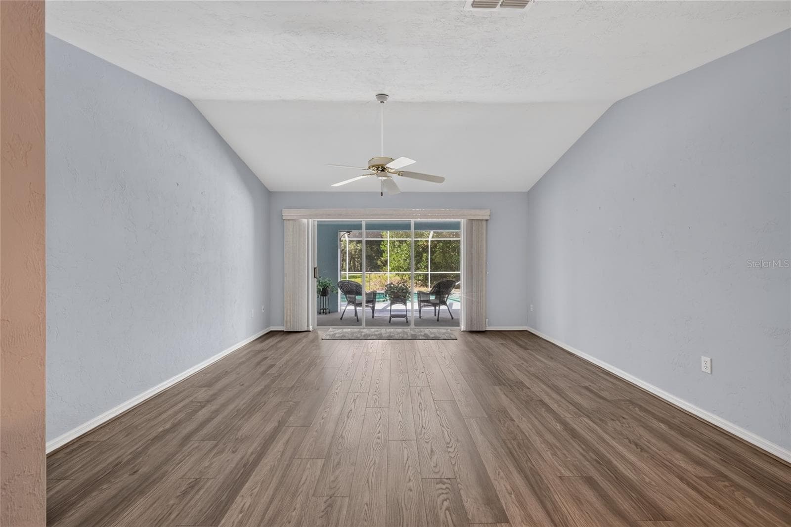 Single Family Residence at 9000 SW 203RD CT, DUNNELLON, photo 14 of 90