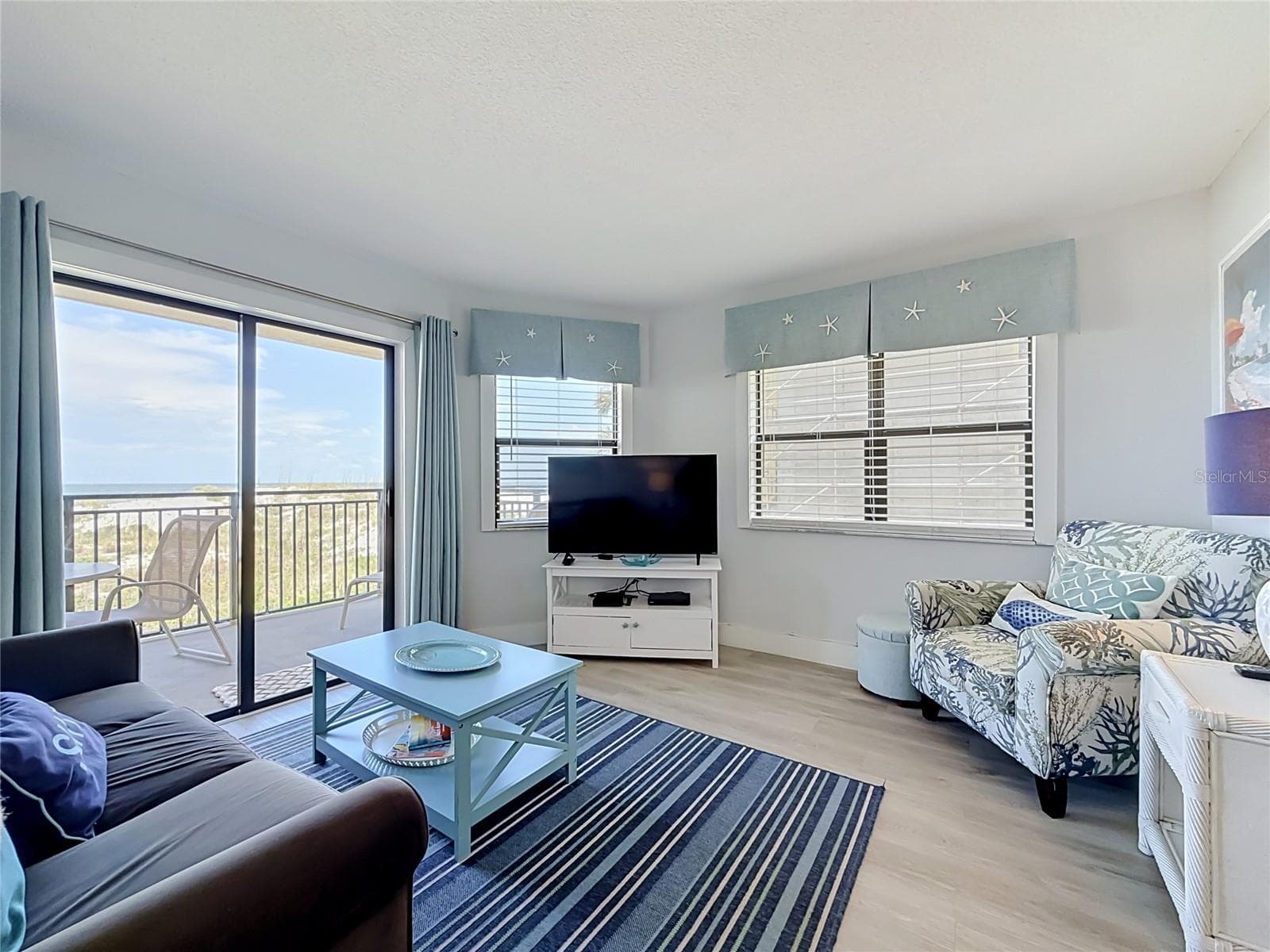Condo - Hotel at 4000 GULF BLVD #203, ST PETE BEACH, photo 23 of 60