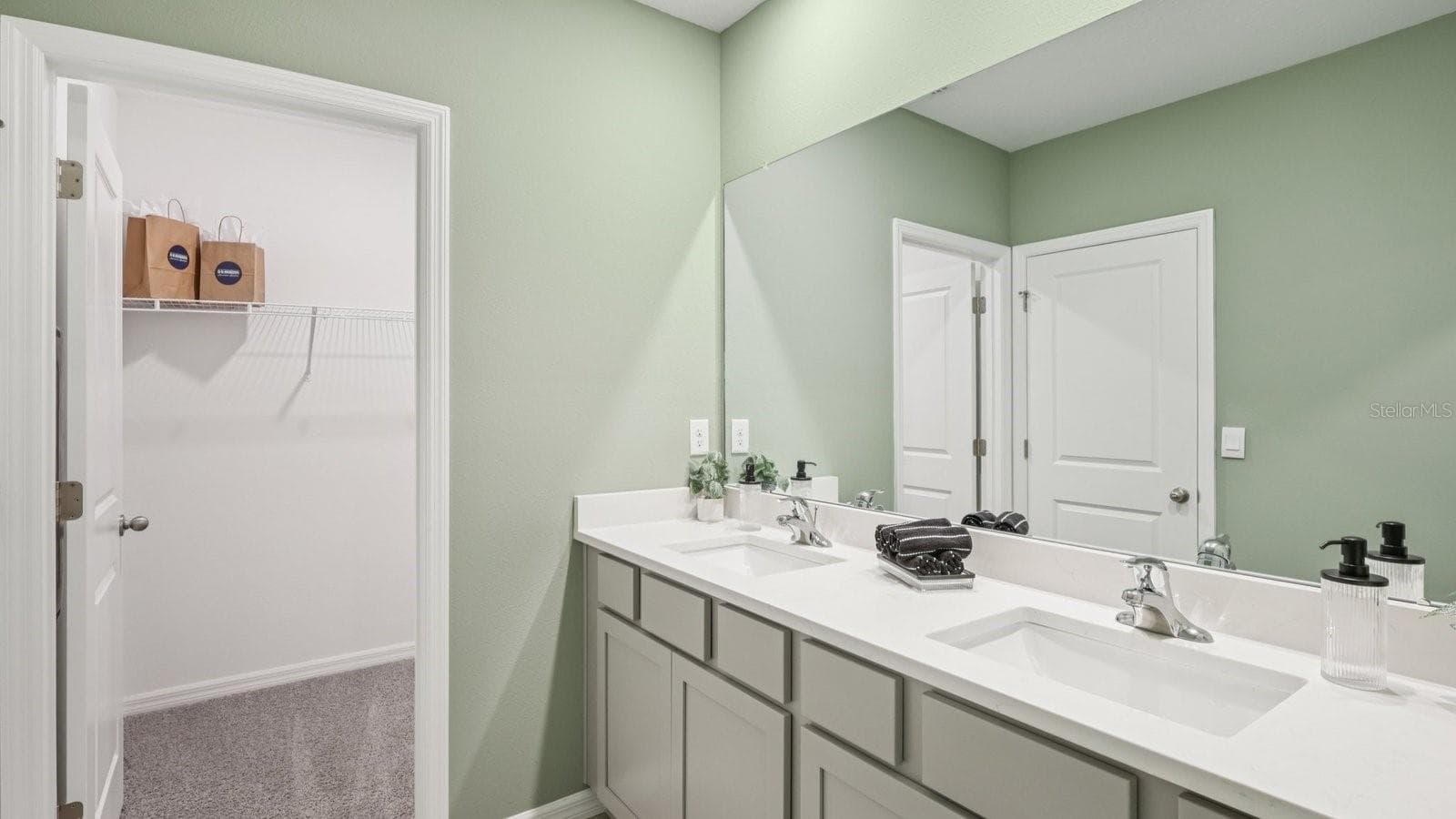 Townhouse at 17314 SPANISH OAK LOOP, LAND O LAKES, photo 22 of 32