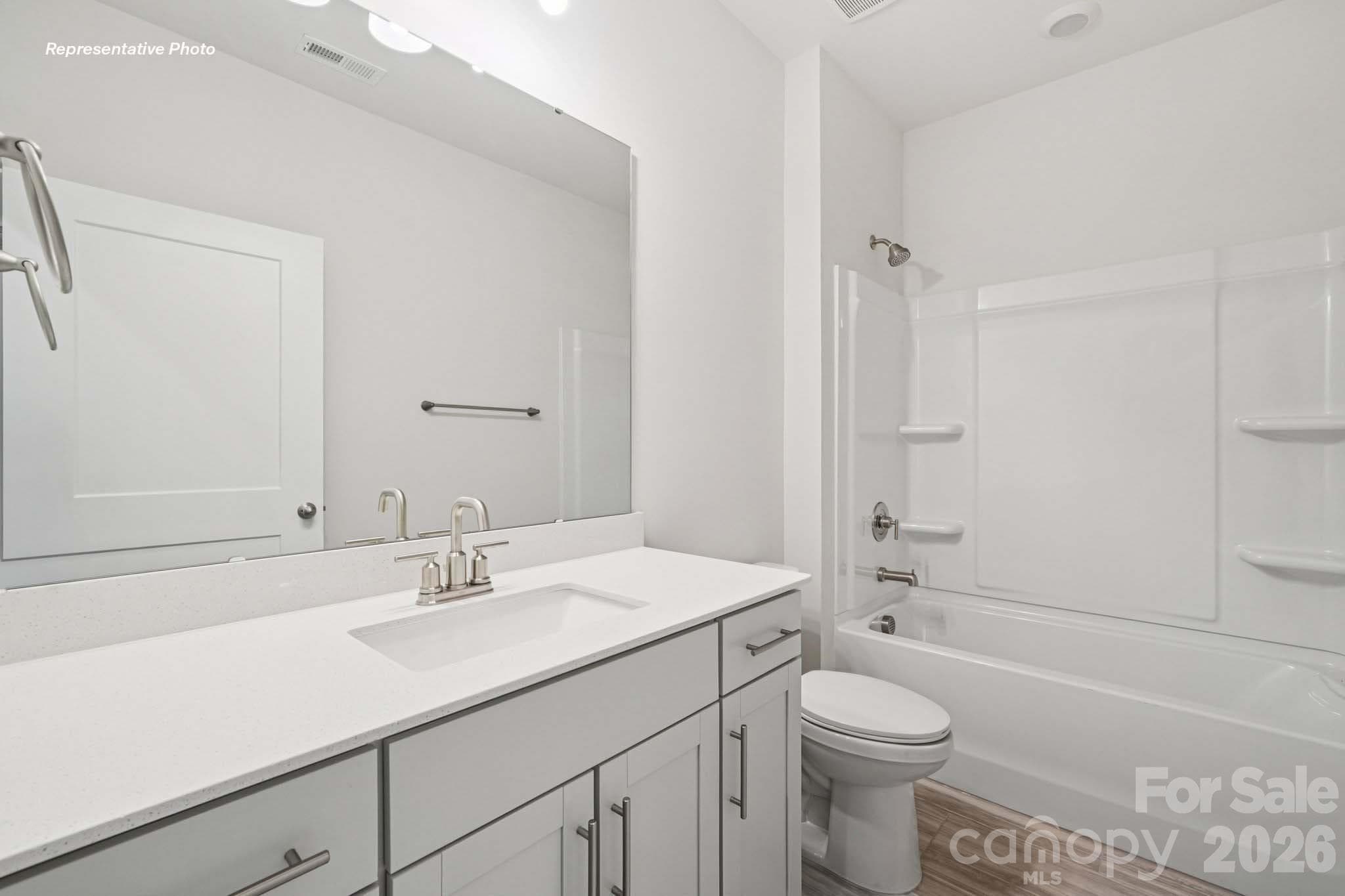 Single Family Residence at 3244 Oberon Street, York, photo 15 of 25