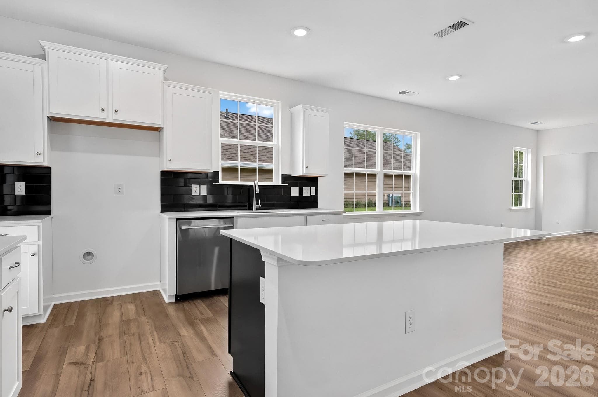 Single Family Residence at 8544 Norman Forest Road, Lancaster, photo 17 of 30