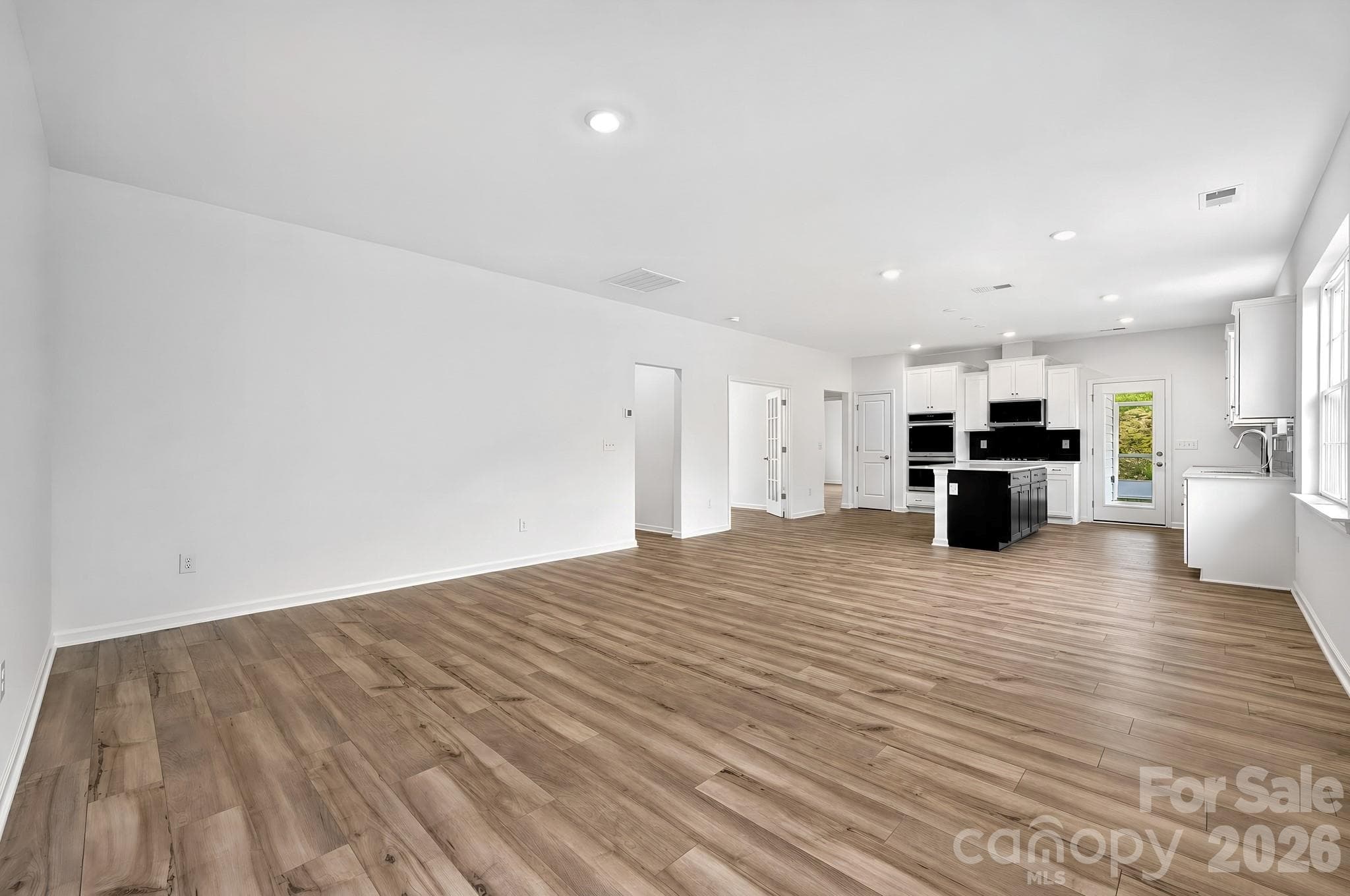 Single Family Residence at 8544 Norman Forest Road, Lancaster, photo 25 of 30