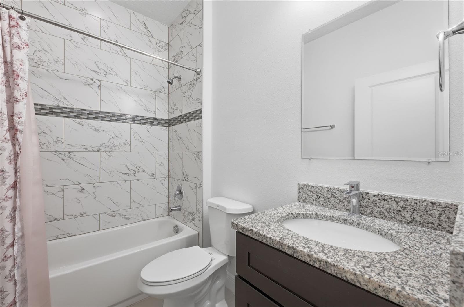 Single Family Residence at 304 BEGONIA CT, POINCIANA, photo 18 of 32
