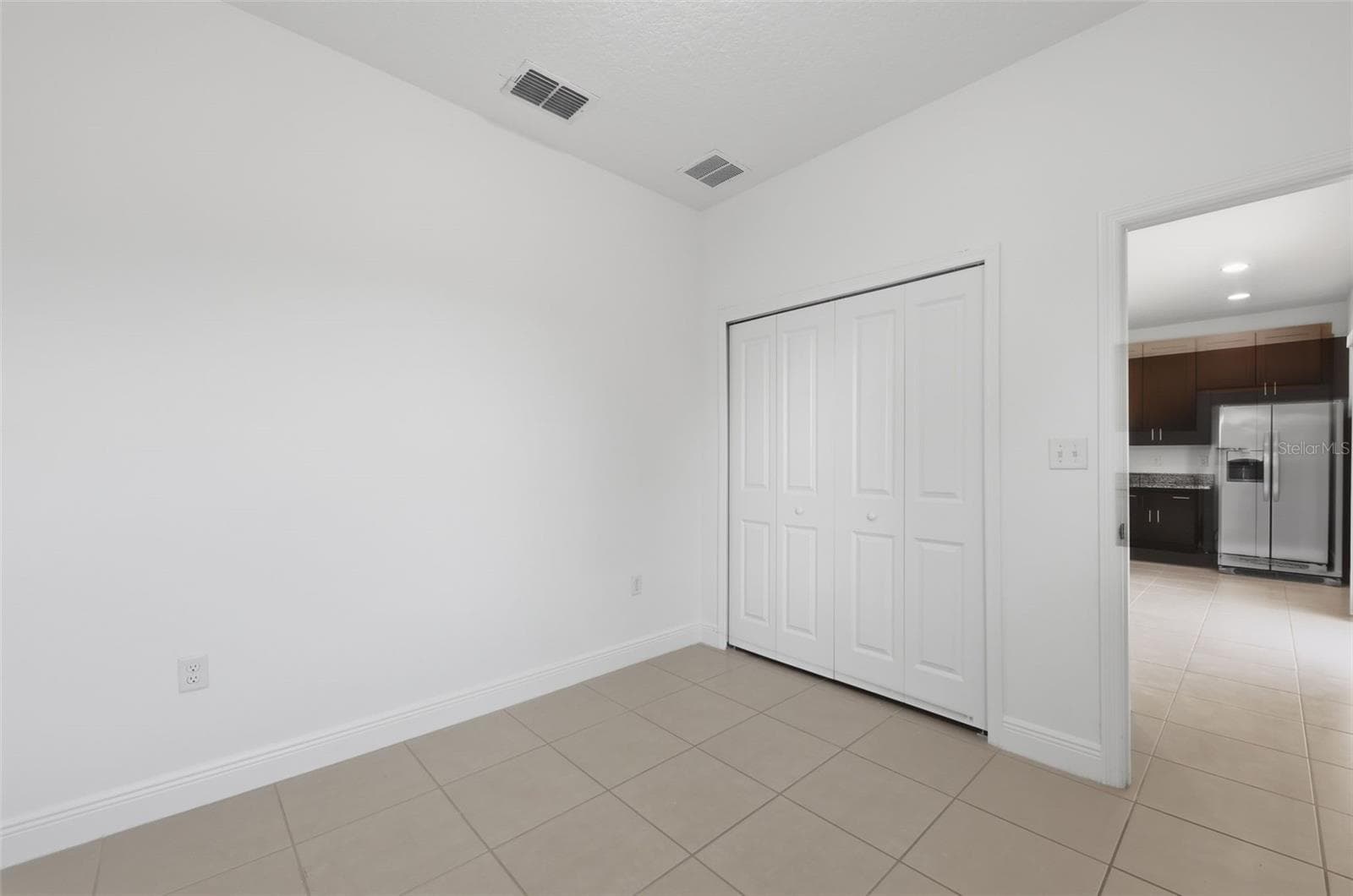 Single Family Residence at 304 BEGONIA CT, POINCIANA, photo 23 of 32
