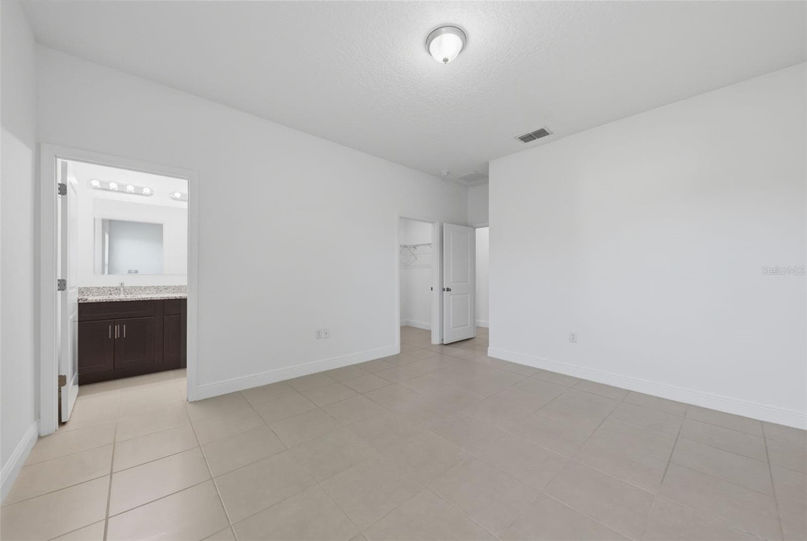 Single Family Residence at 304 BEGONIA CT, POINCIANA, photo 27 of 32
