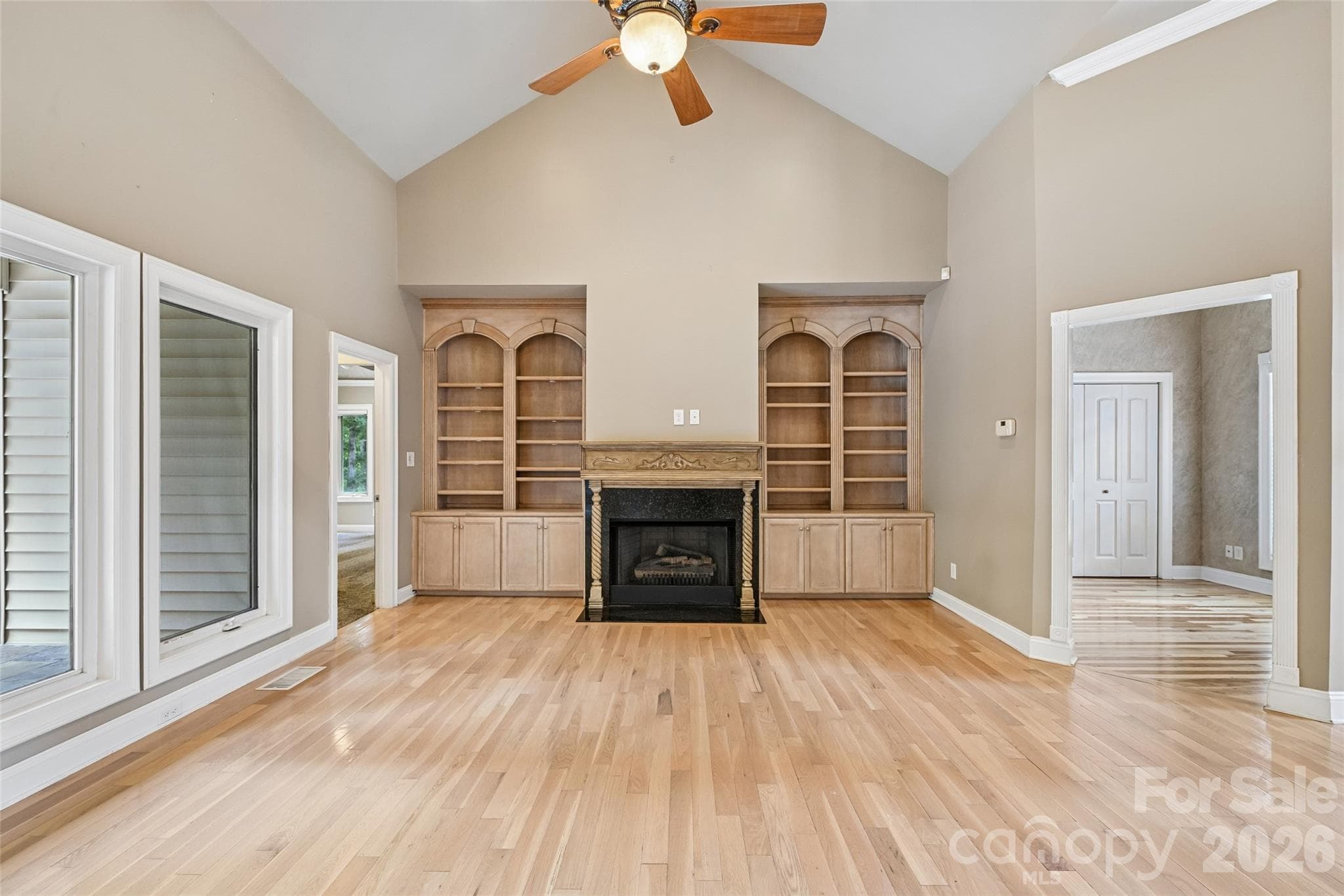 Single Family Residence at 304 Catawba Crest Lane, Clover, photo 4 of 48
