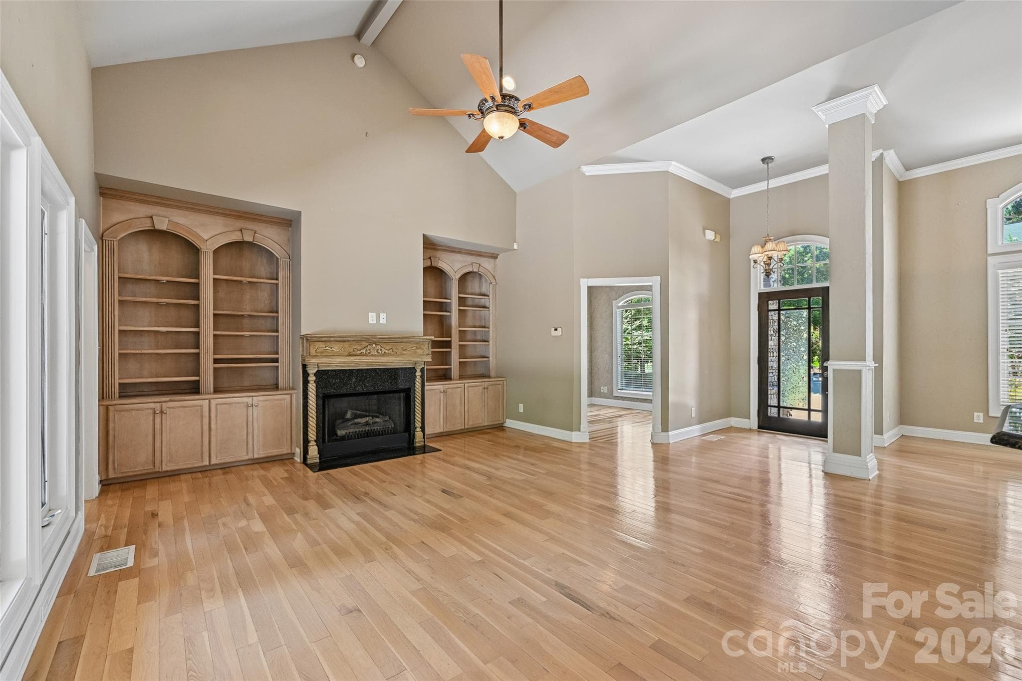 Single Family Residence at 304 Catawba Crest Lane, Clover, photo 5 of 48