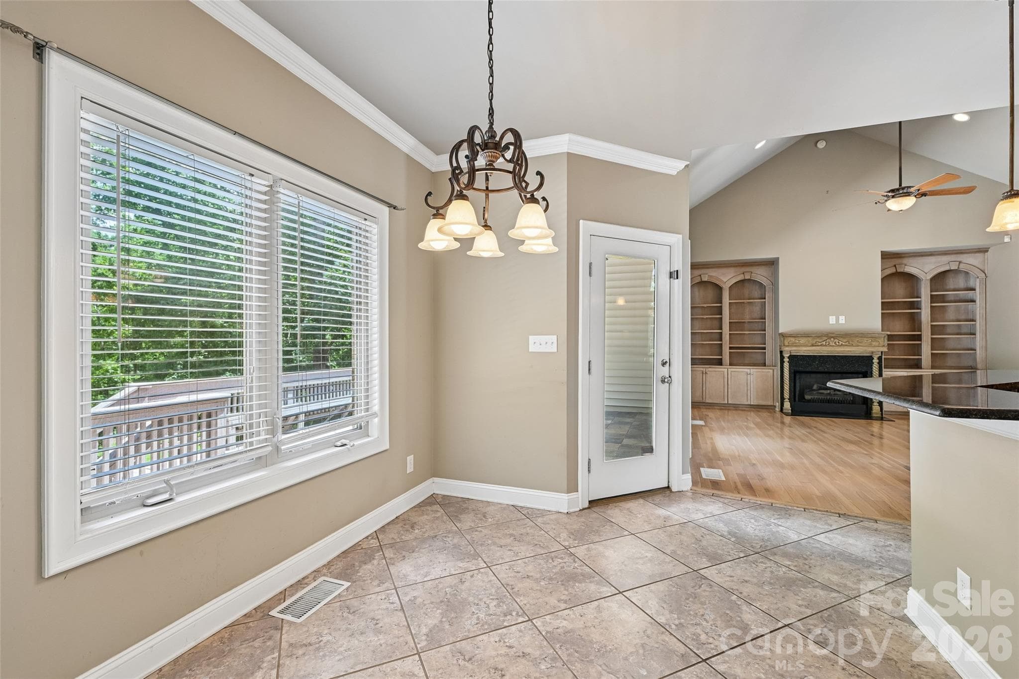 Single Family Residence at 304 Catawba Crest Lane, Clover, photo 21 of 48