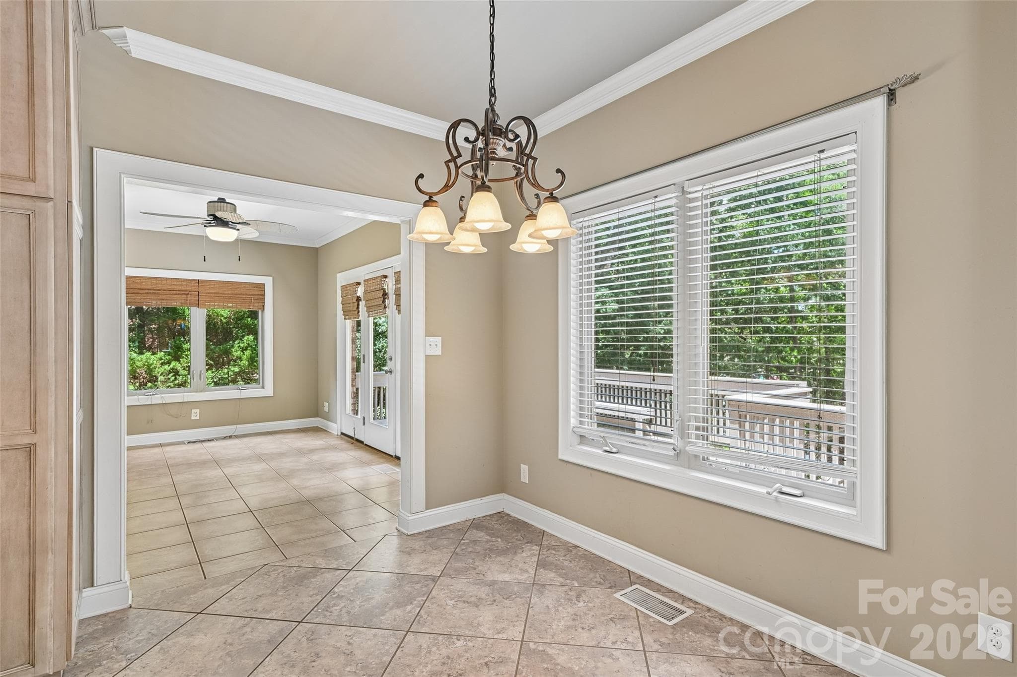 Single Family Residence at 304 Catawba Crest Lane, Clover, photo 22 of 48
