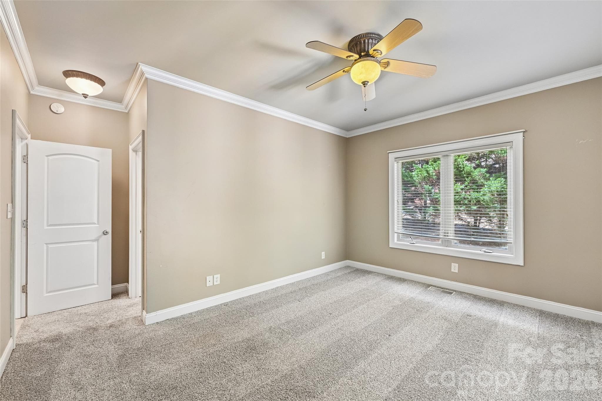 Single Family Residence at 304 Catawba Crest Lane, Clover, photo 36 of 48