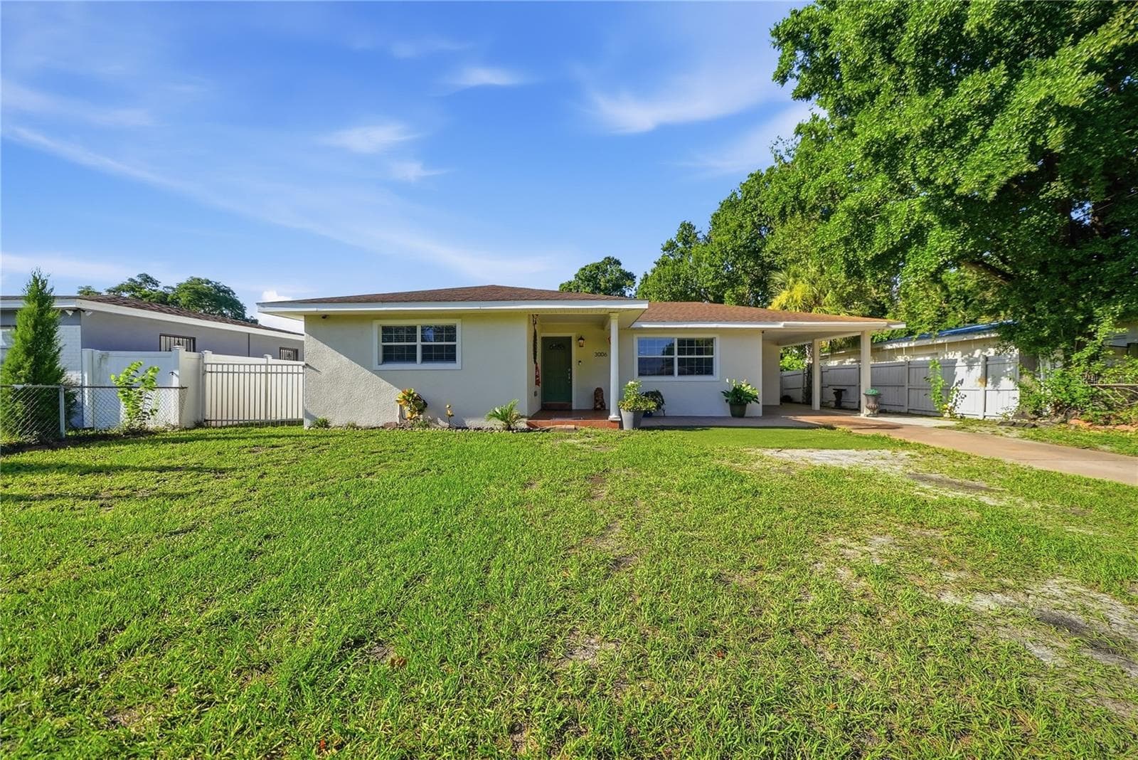 Single Family Residence at 3006 W SAINT CONRAD ST, TAMPA, photo 2 of 67