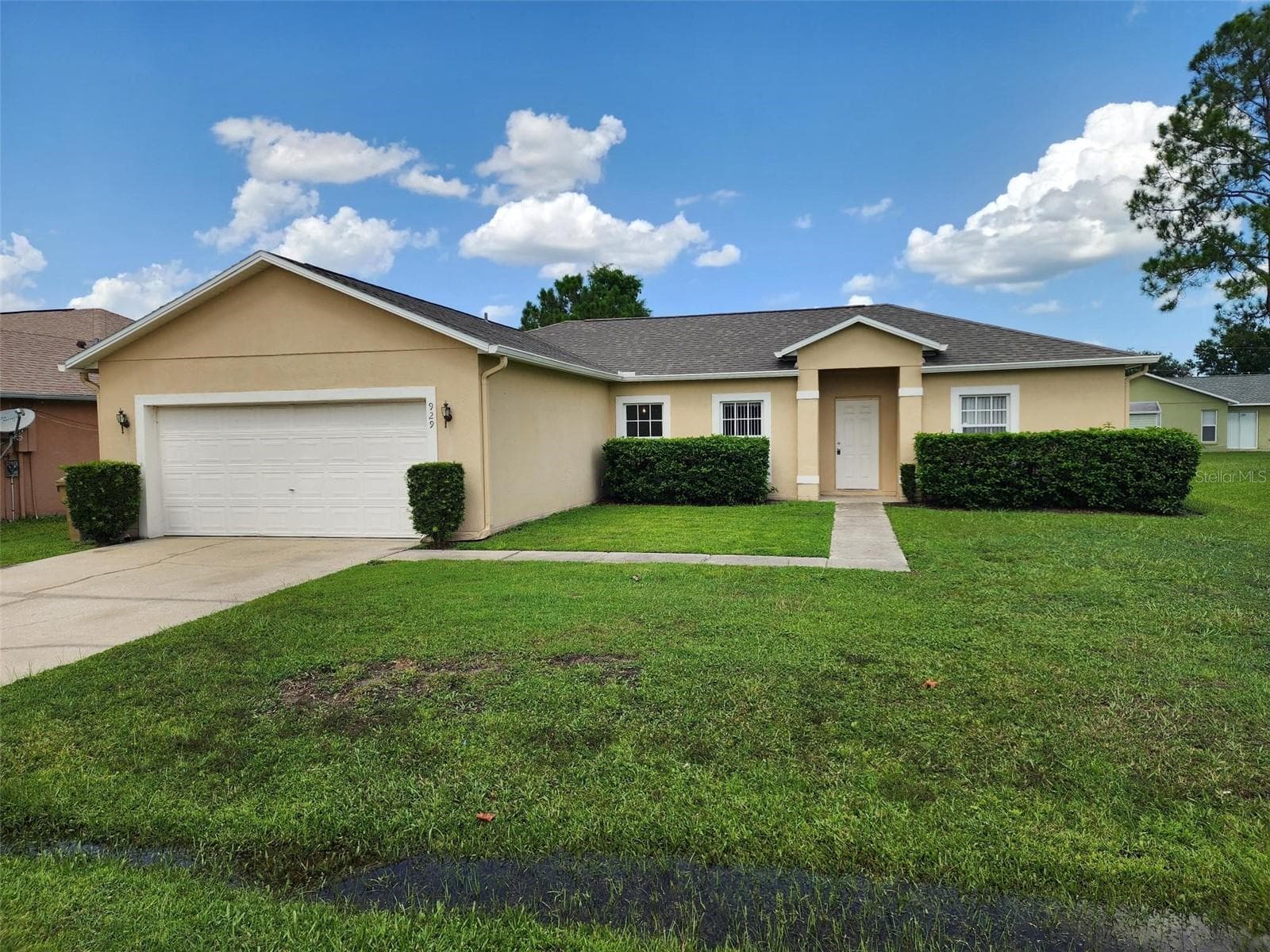 929 GLOUCESTER CT