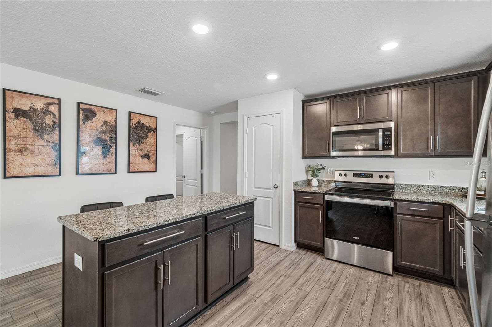 Single Family Residence at 14334 HOLLY HAMMOCK LN, BROOKSVILLE, photo 31 of 82