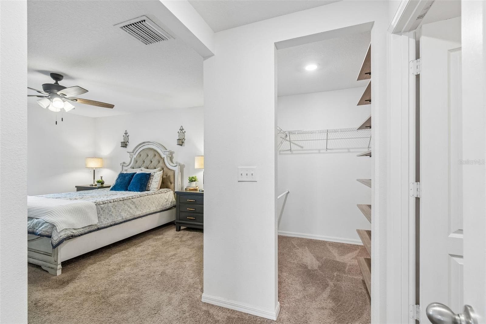 Primary Bed & Closet Entry - 14334 HOLLY HAMMOCK LN, BROOKSVILLE