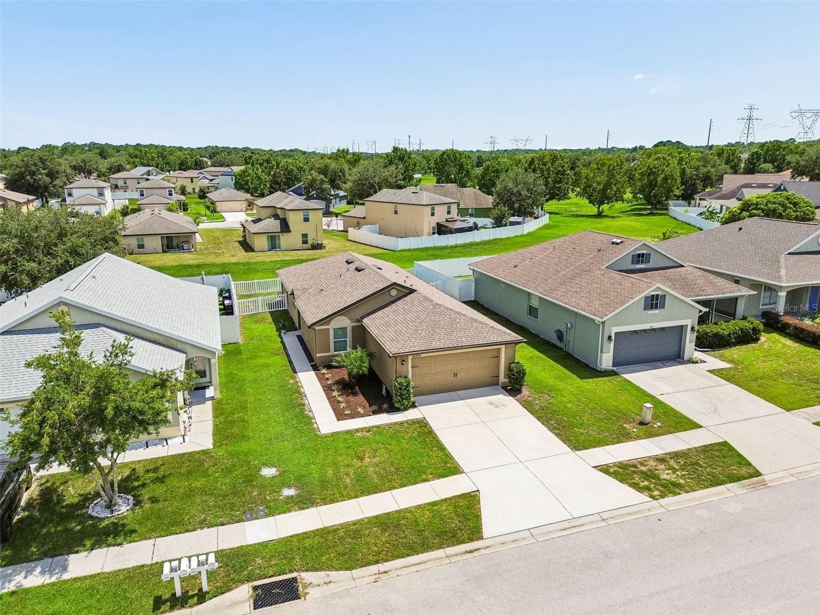 Single Family Residence at 14334 HOLLY HAMMOCK LN, BROOKSVILLE, photo 60 of 82