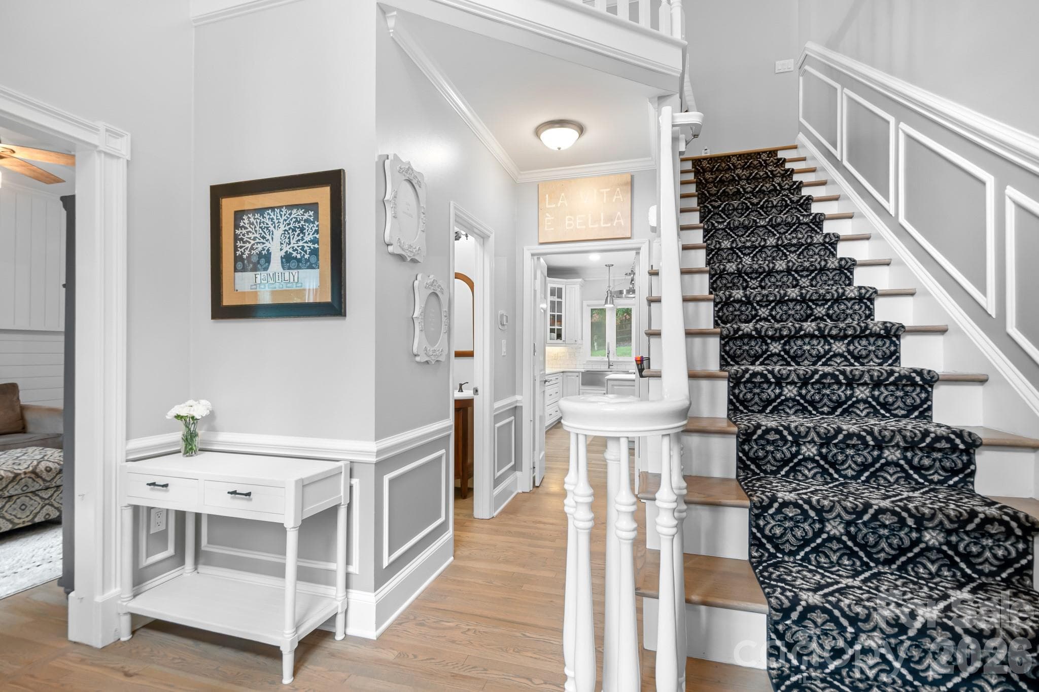 Entry - 7048 Mariners Court, Tega Cay