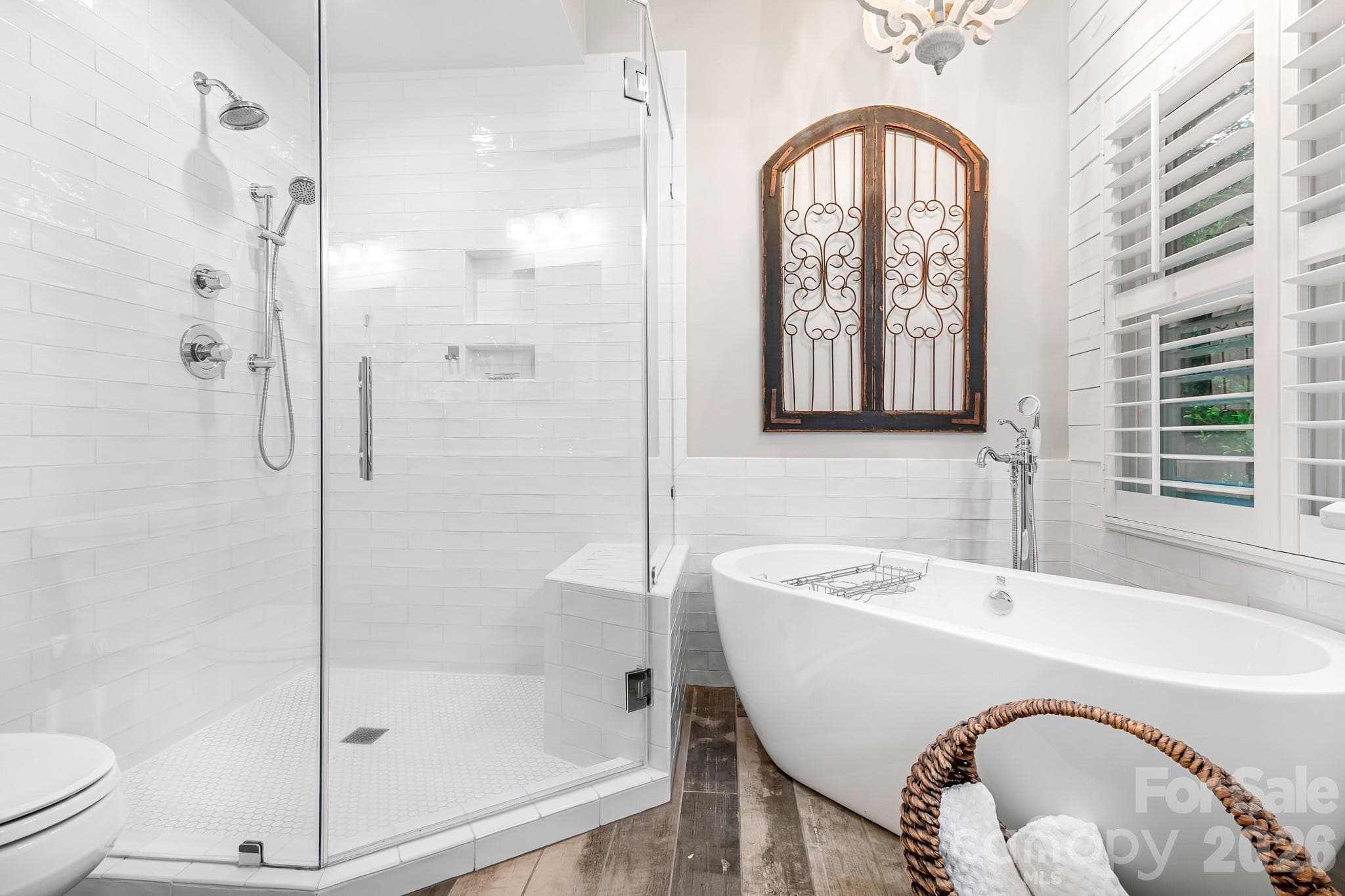 Fully Remodeled Primary Bathroom - 7048 Mariners Court, Tega Cay