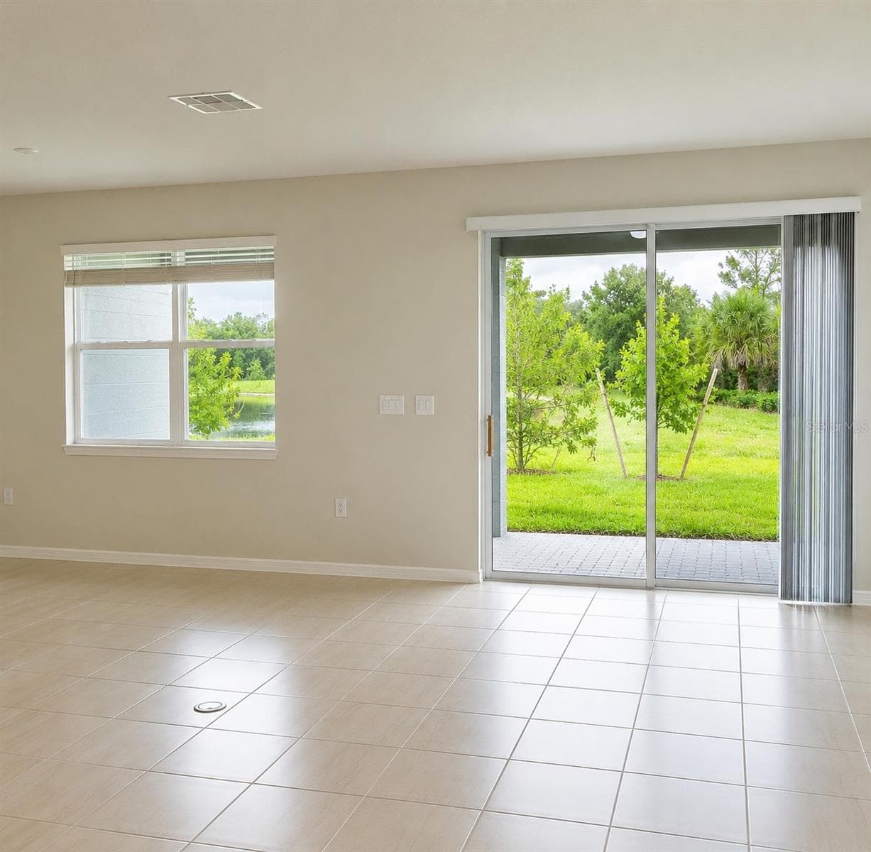 Single Family Residence at 17391 SAW PALMETTO AVE, CLERMONT, photo 7 of 24