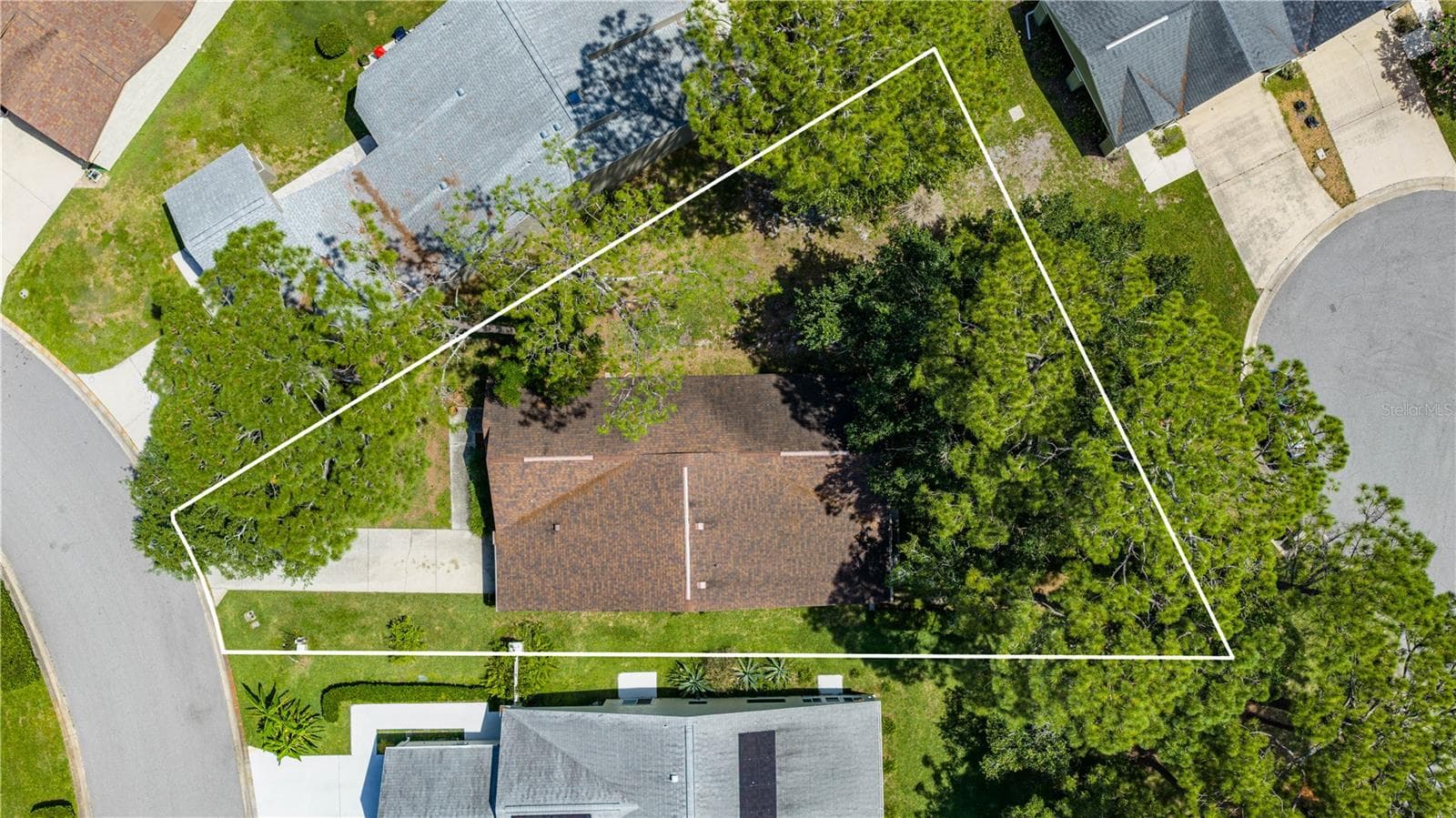 Approximate Lot Lines - 104 SHOAL CREEK CIR, DAYTONA BEACH