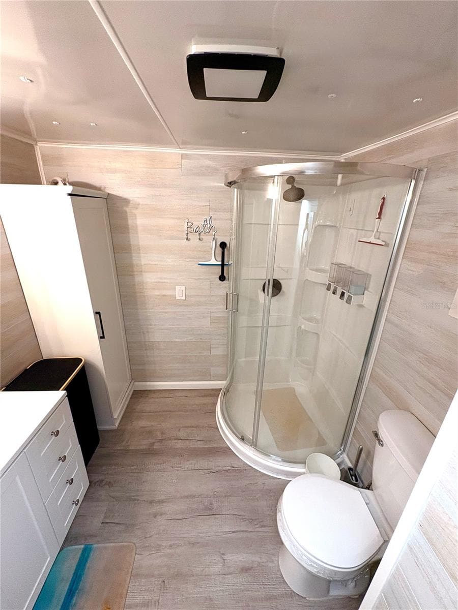 Bathroom - 117 SADDLEBAG TRL, LAKE WALES