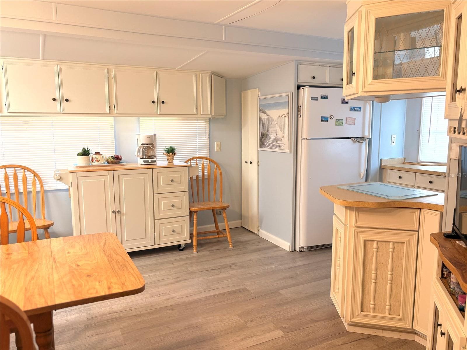 Kitchen - 117 SADDLEBAG TRL, LAKE WALES