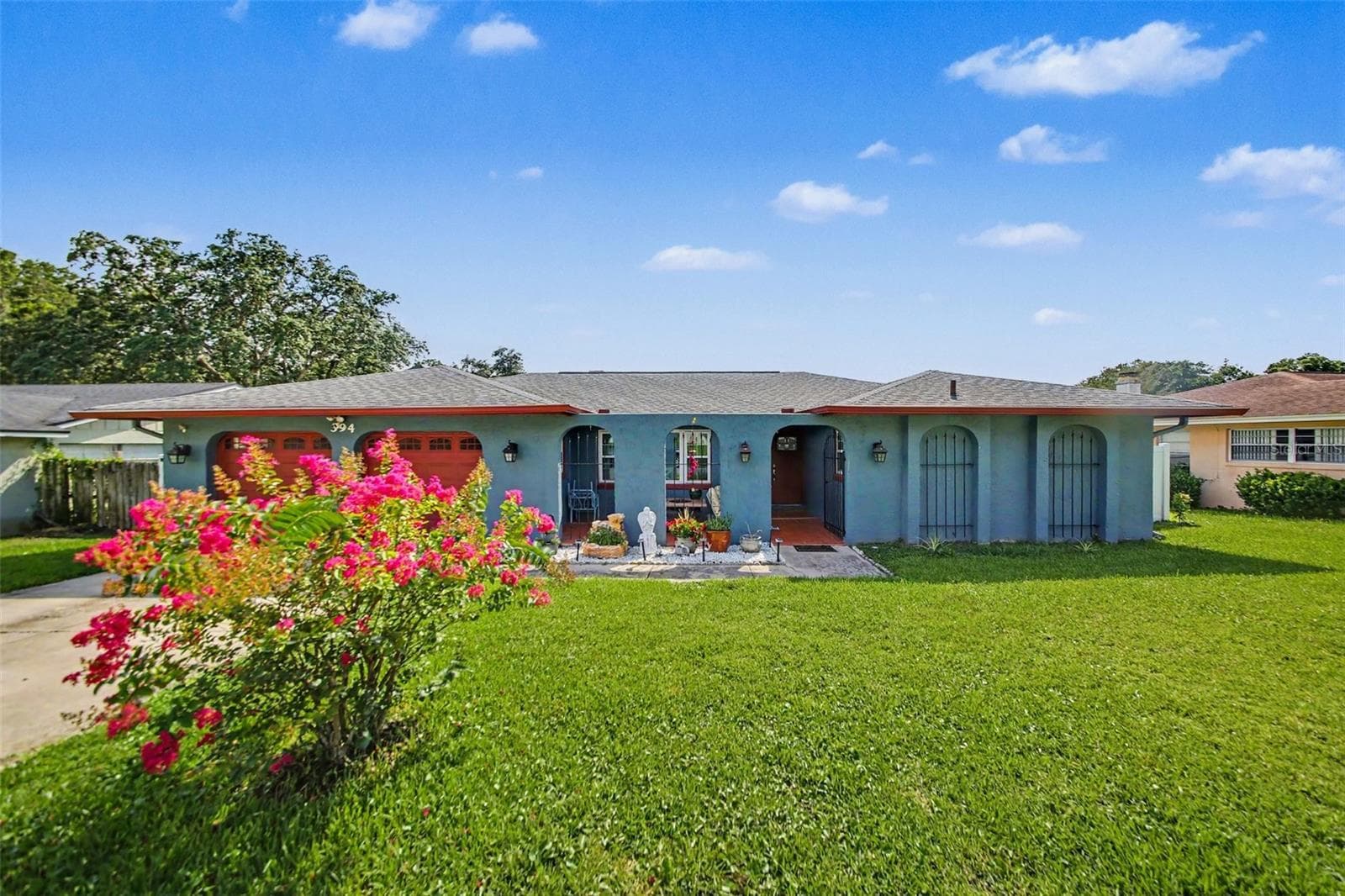 394 BARBERRY LN