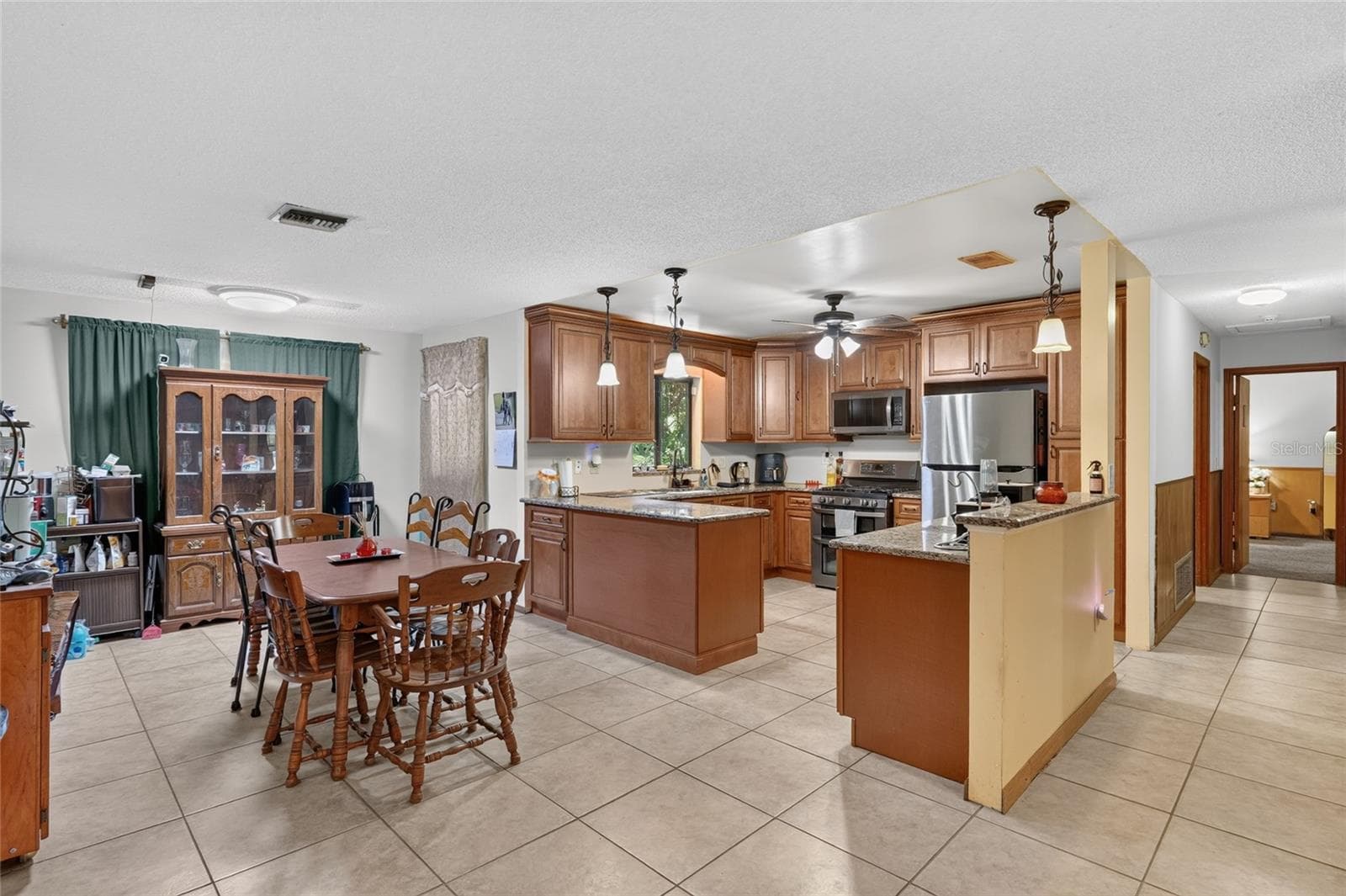 Single Family Residence at 18741 N US HIGHWAY 301, CITRA, photo 38 of 78