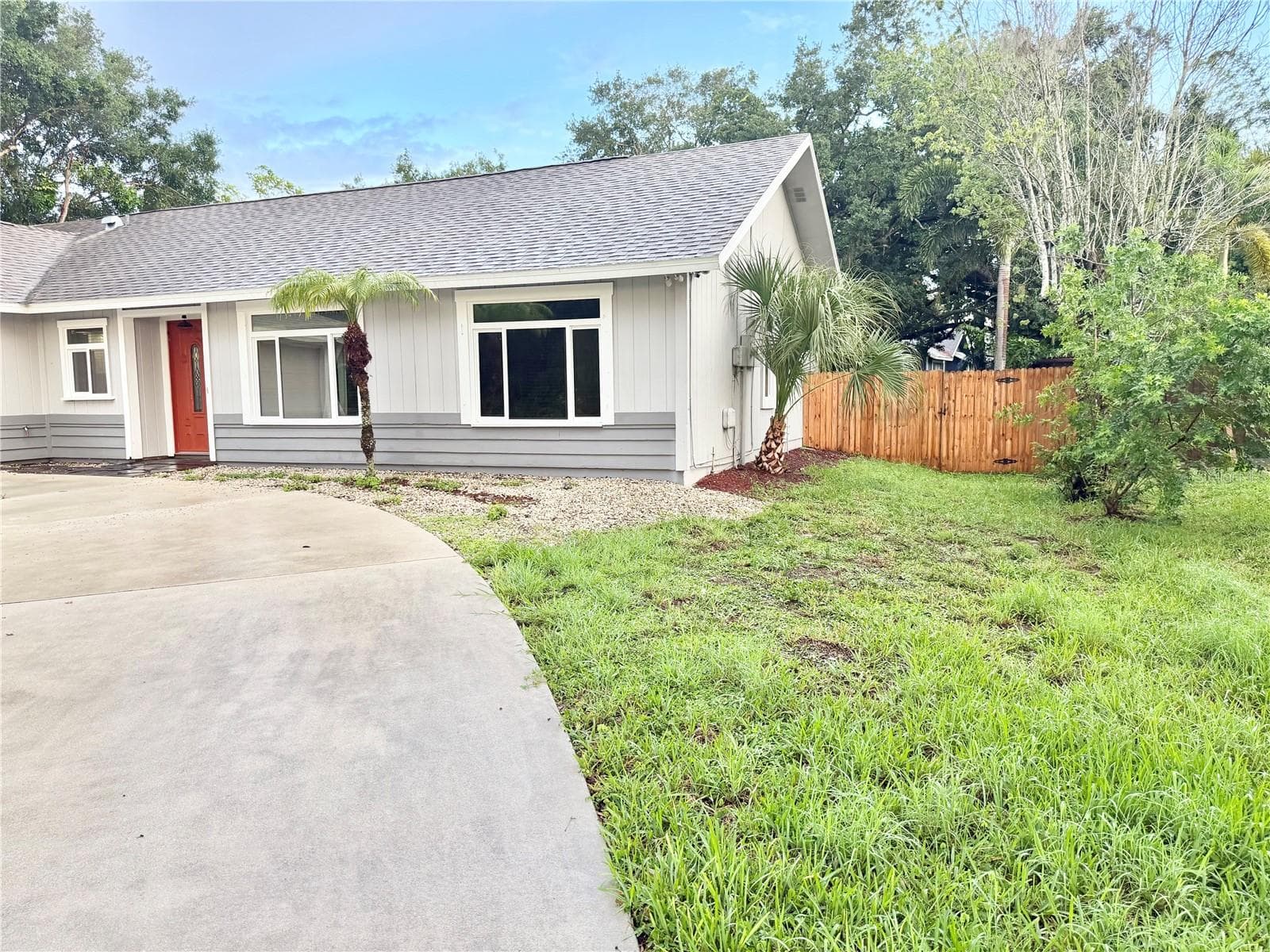 Single Family Residence at 5274 CEDAR HAMMOCK CT, SARASOTA, photo 3 of 55