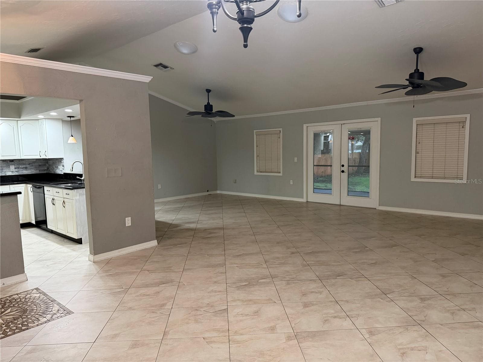 Single Family Residence at 5274 CEDAR HAMMOCK CT, SARASOTA, photo 8 of 55