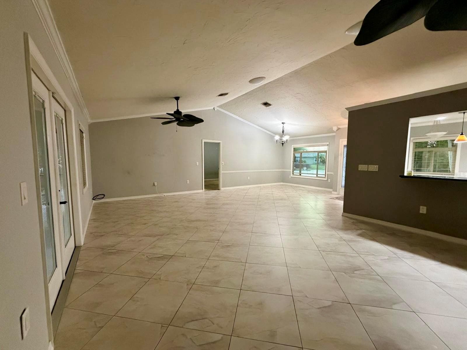 Single Family Residence at 5274 CEDAR HAMMOCK CT, SARASOTA, photo 14 of 55