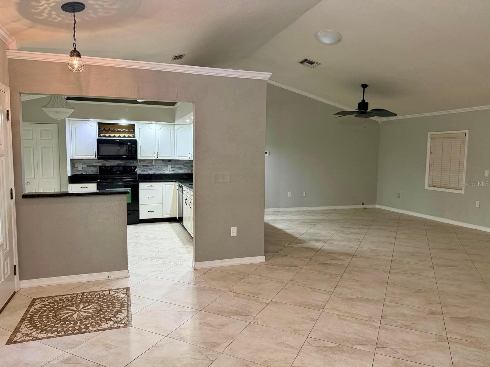 Single Family Residence at 5274 CEDAR HAMMOCK CT, SARASOTA, photo 18 of 55