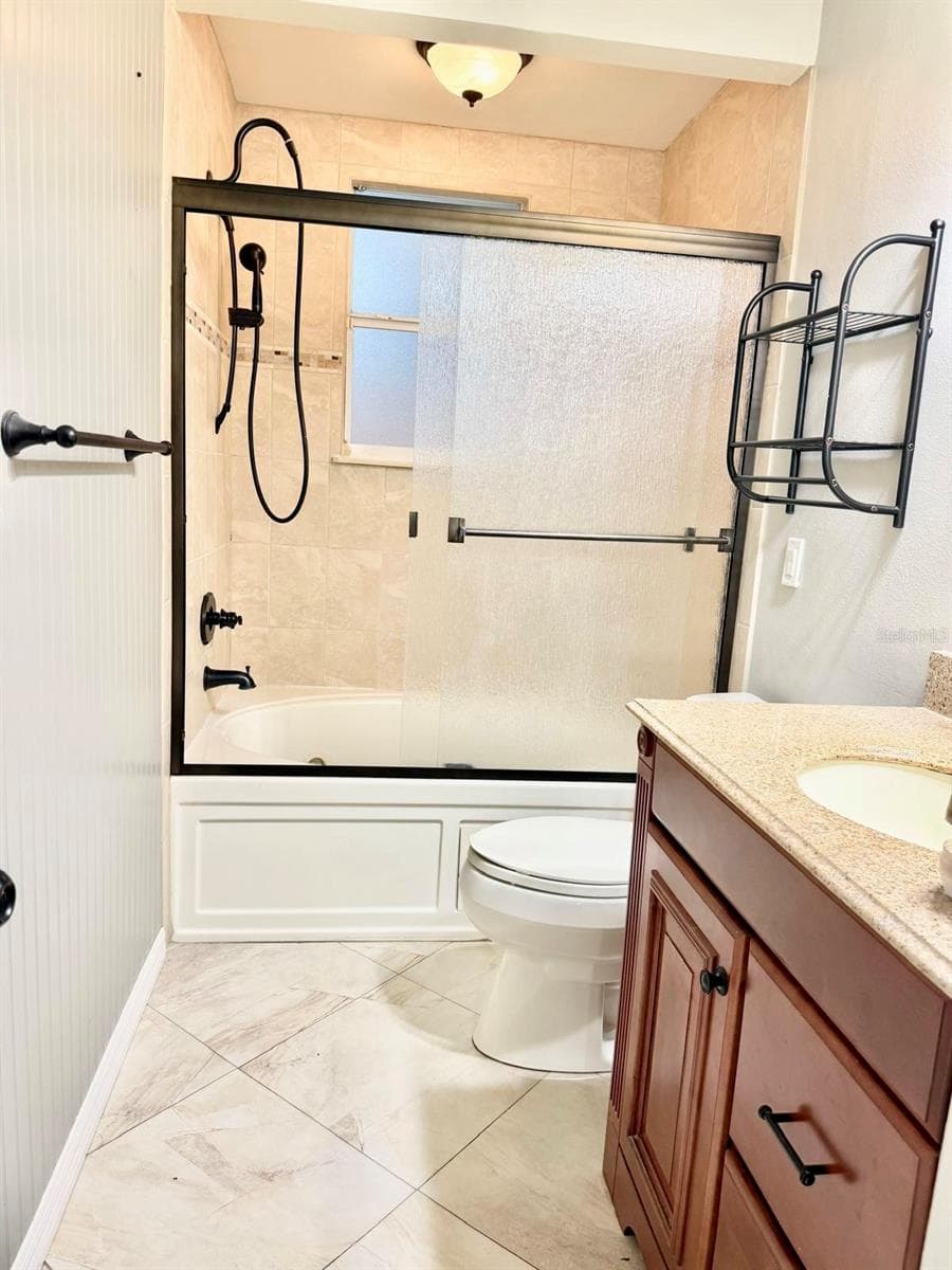 Single Family Residence at 5274 CEDAR HAMMOCK CT, SARASOTA, photo 20 of 55