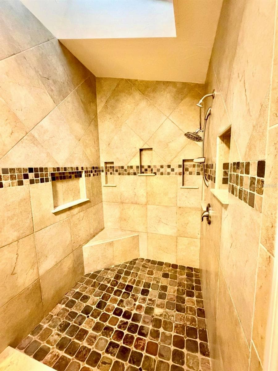 Single Family Residence at 5274 CEDAR HAMMOCK CT, SARASOTA, photo 25 of 55