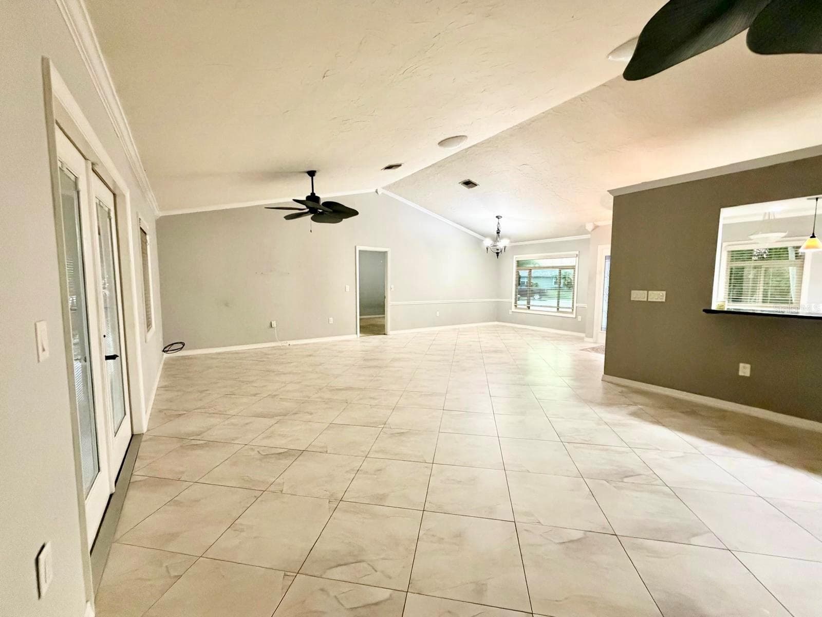 Single Family Residence at 5274 CEDAR HAMMOCK CT, SARASOTA, photo 32 of 55