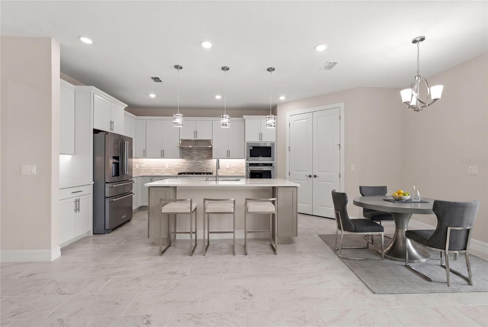 Virtually Staged - 5173 FOOTHILLS PRESERVE LOOP, MOUNT DORA
