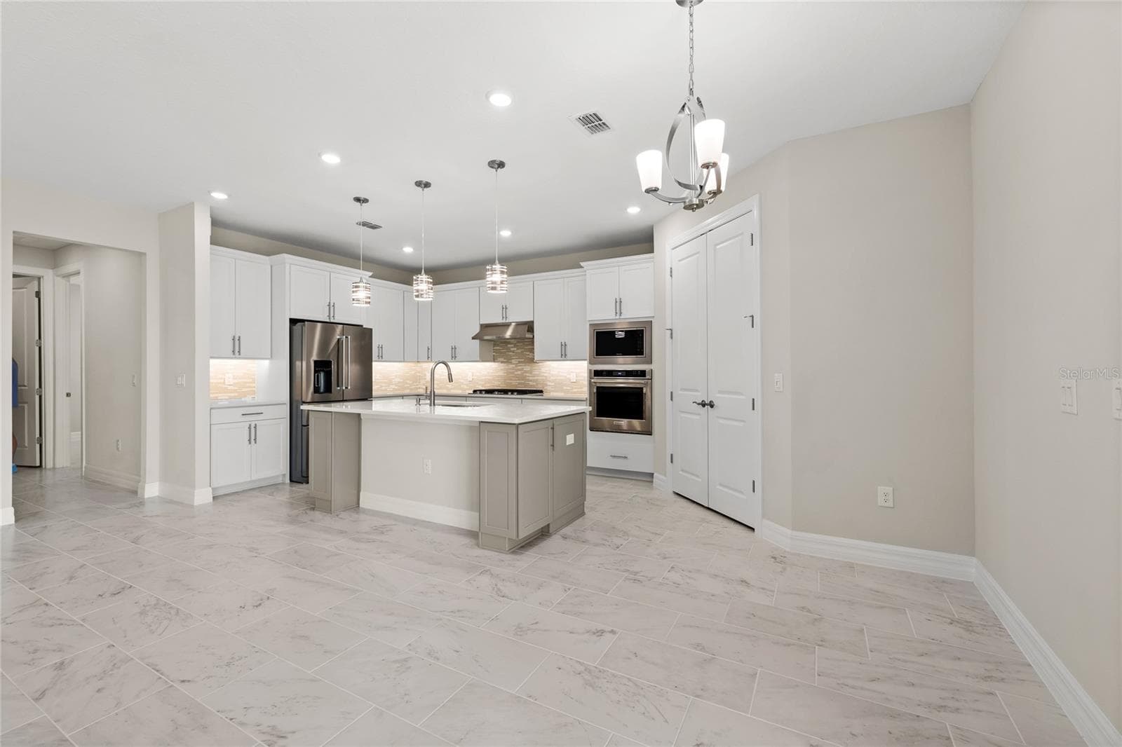 Single Family Residence at 5173 FOOTHILLS PRESERVE LOOP, MOUNT DORA, photo 10 of 49