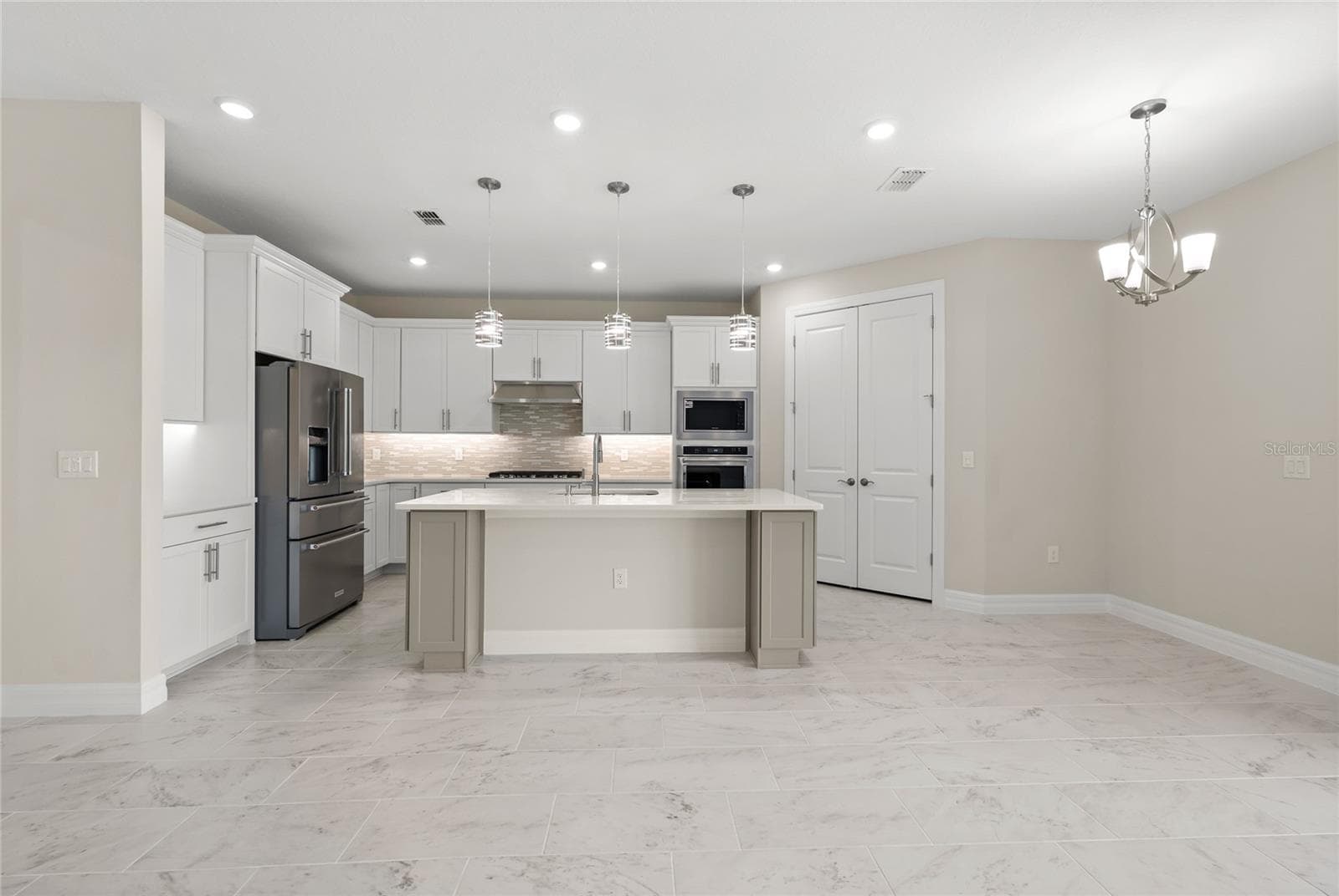 Single Family Residence at 5173 FOOTHILLS PRESERVE LOOP, MOUNT DORA, photo 11 of 49